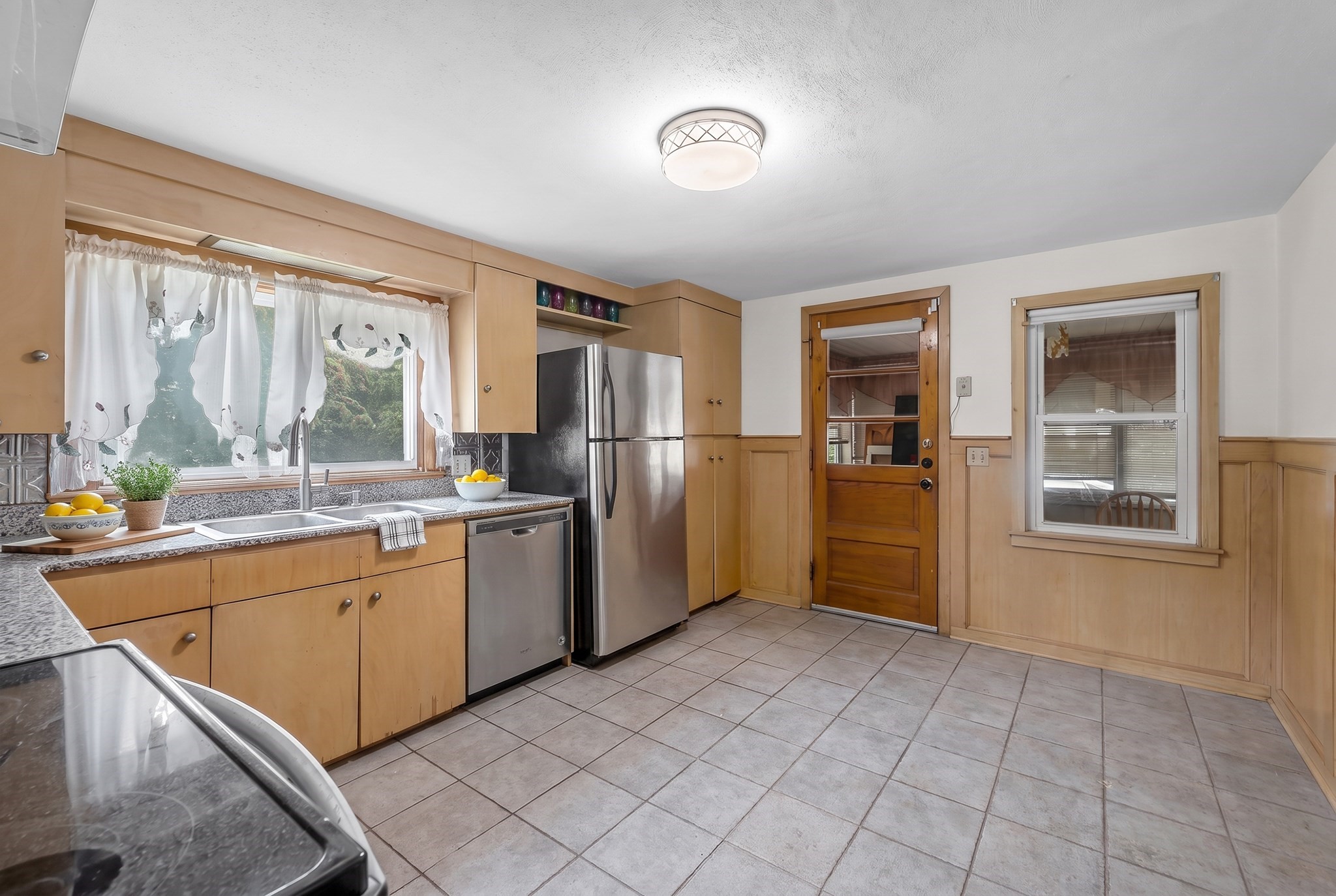 44 Arthur St Property Photo 21