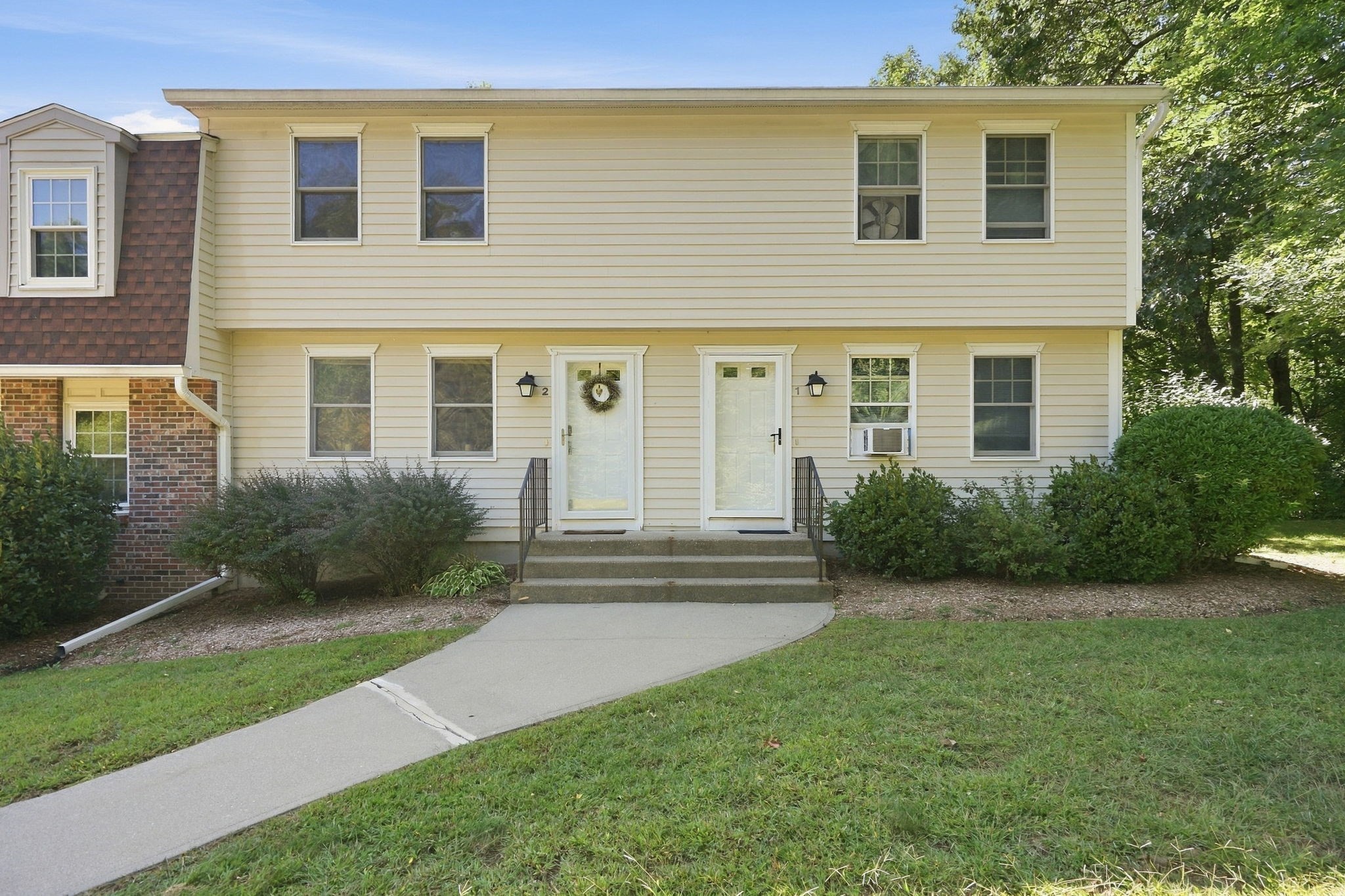266 Grove St # 2 Property Photo 1