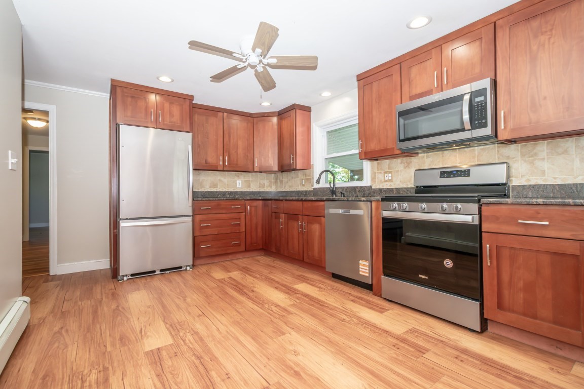 505 Winter Street Property Photo 13
