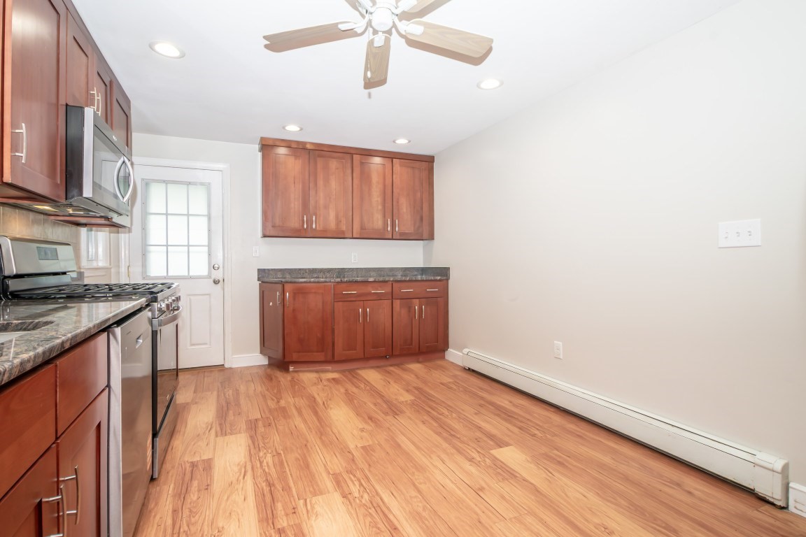 505 Winter Street Property Photo 15