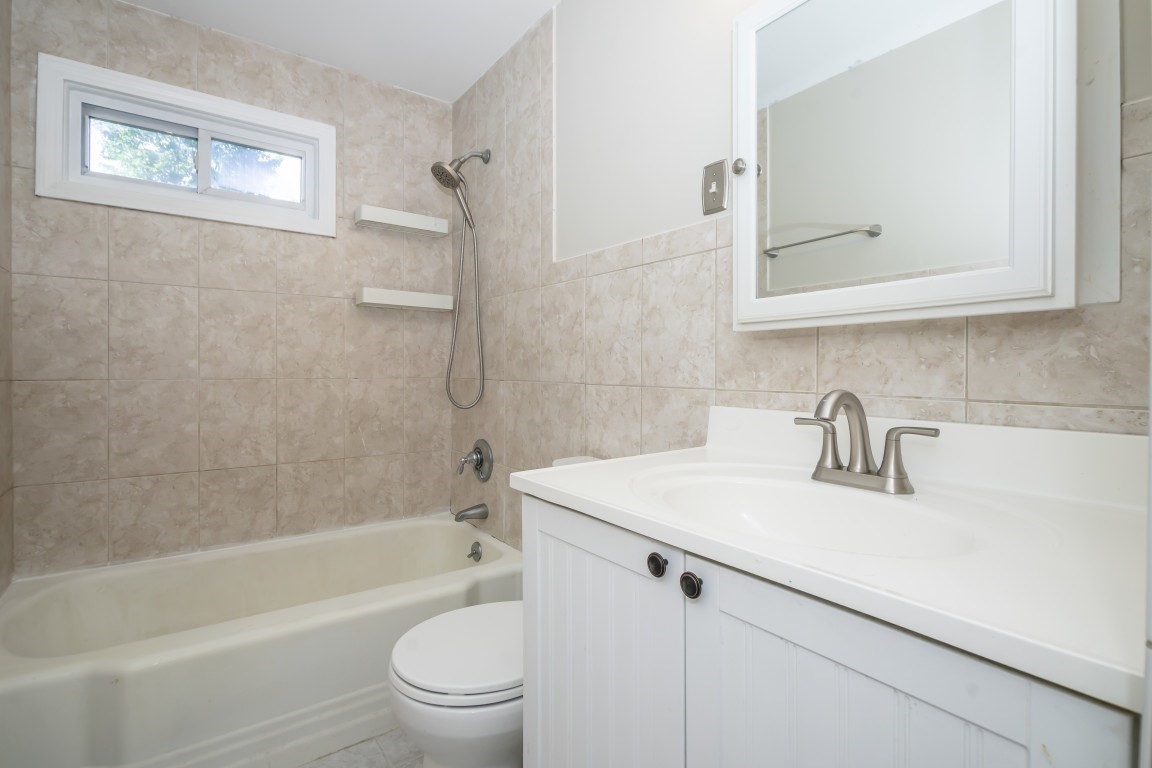505 Winter Street Property Photo 24