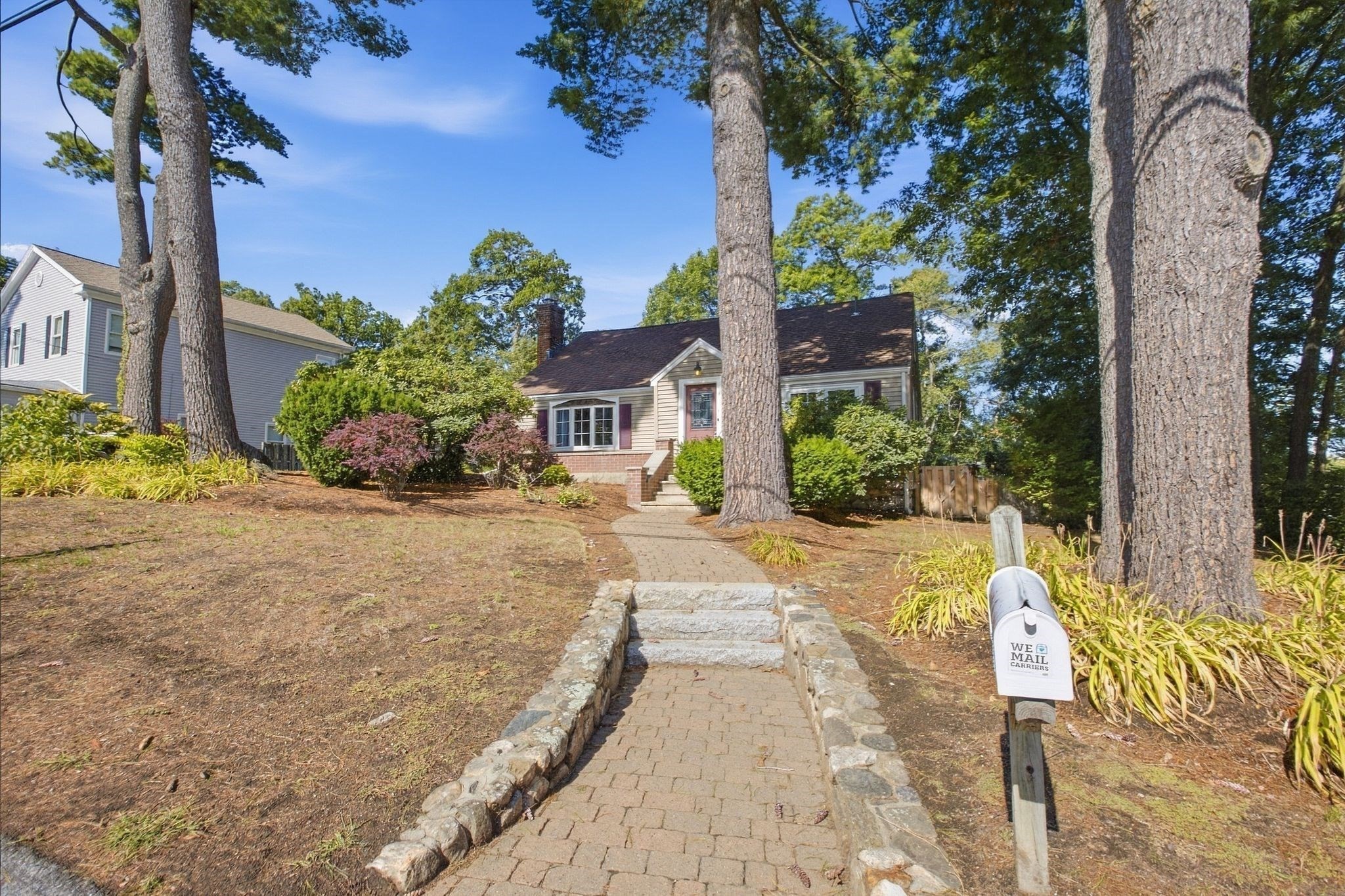1 Great Pines Ave Property Photo 2