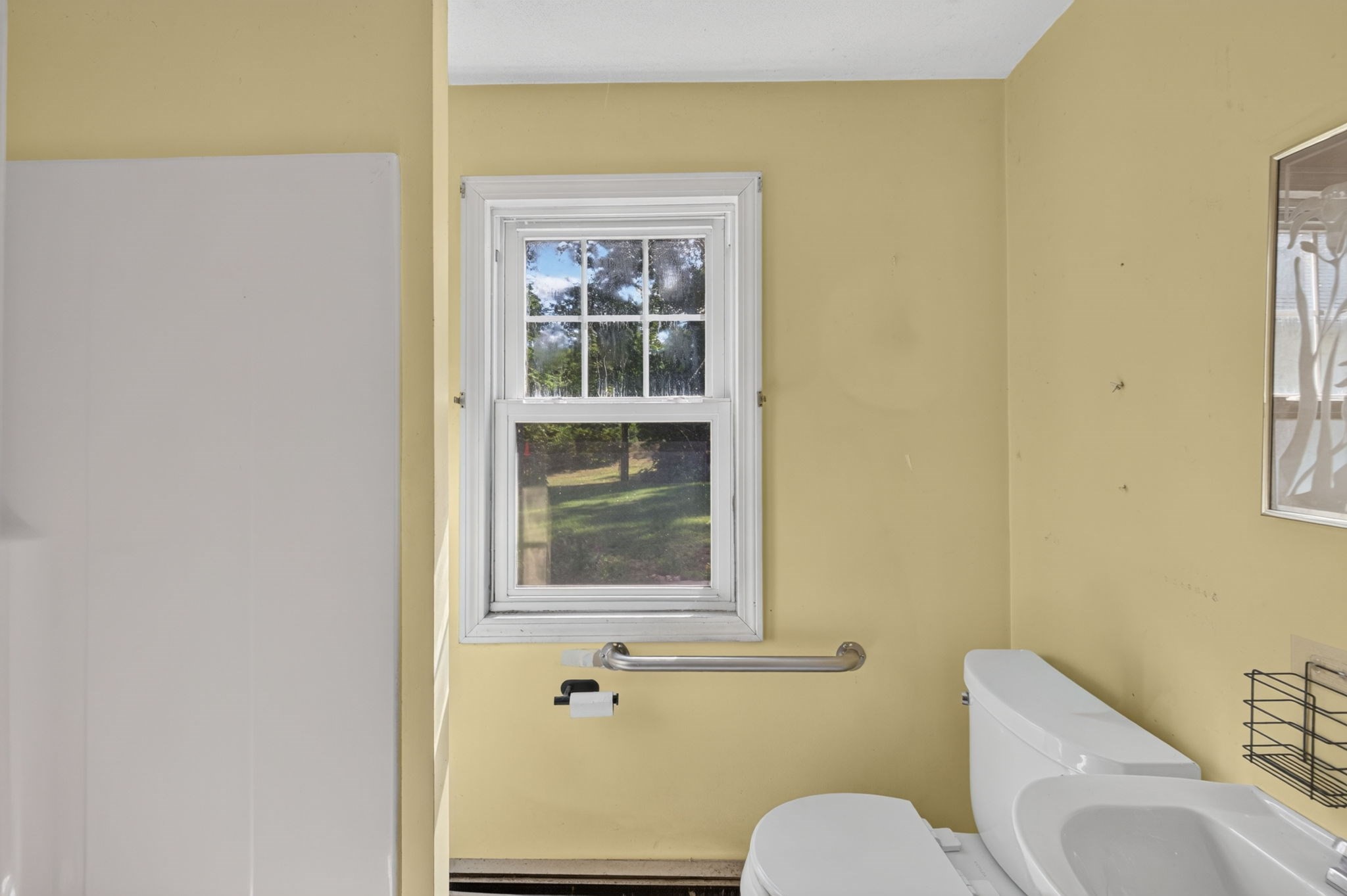 17 W Cedar Rd Property Photo 9