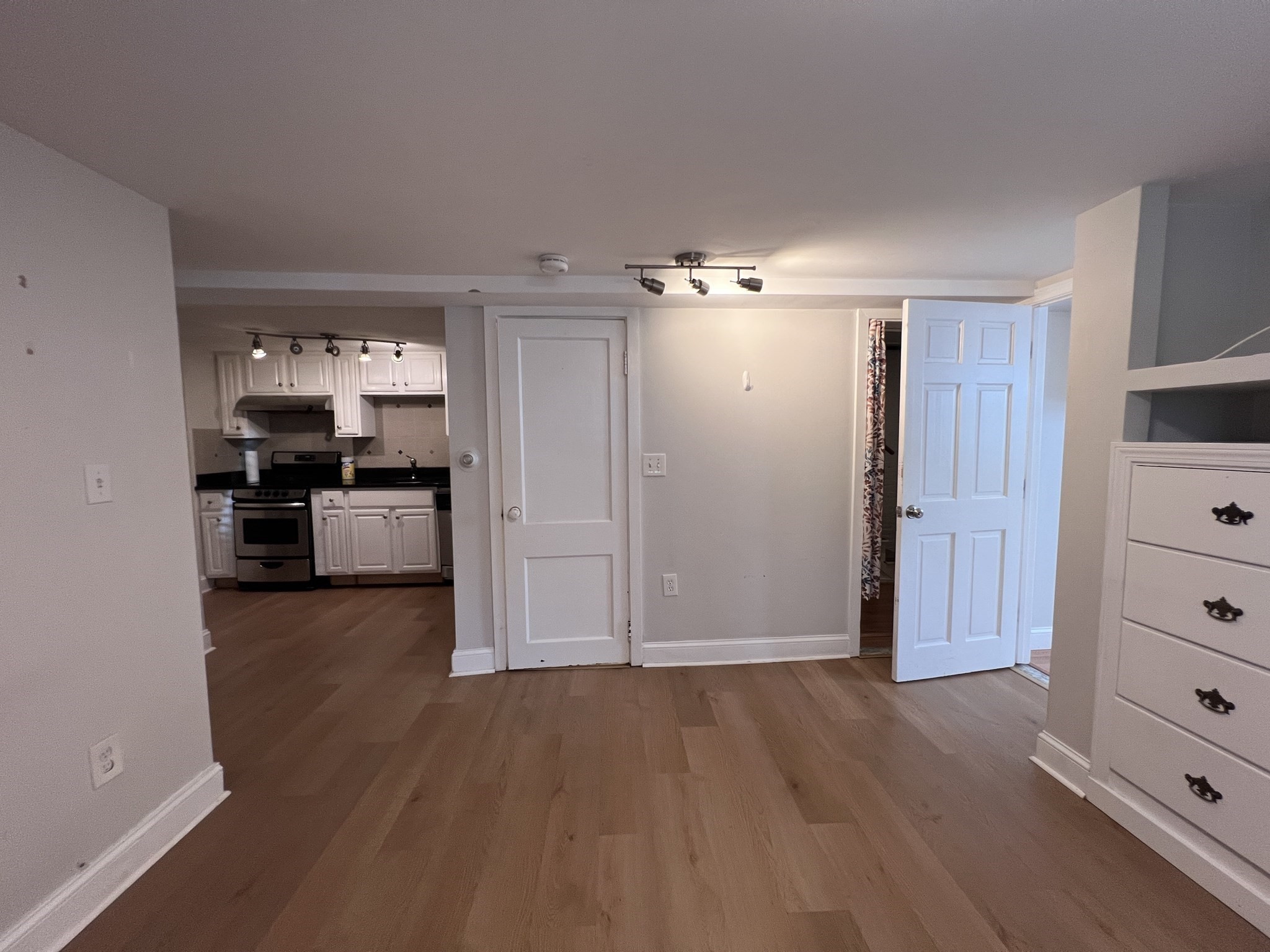 192 Central Street # B Property Photo 3