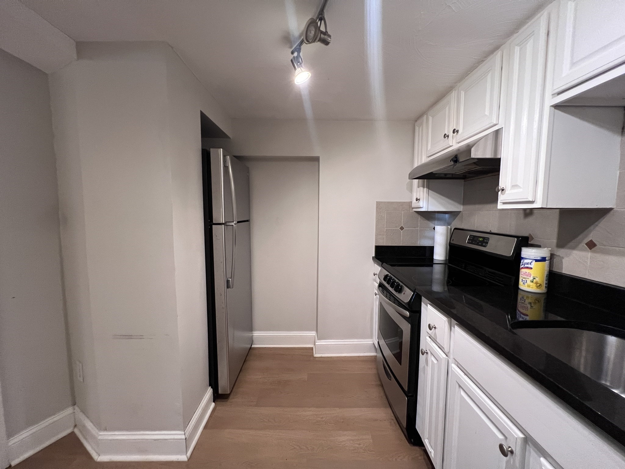192 Central Street # B Property Photo 5
