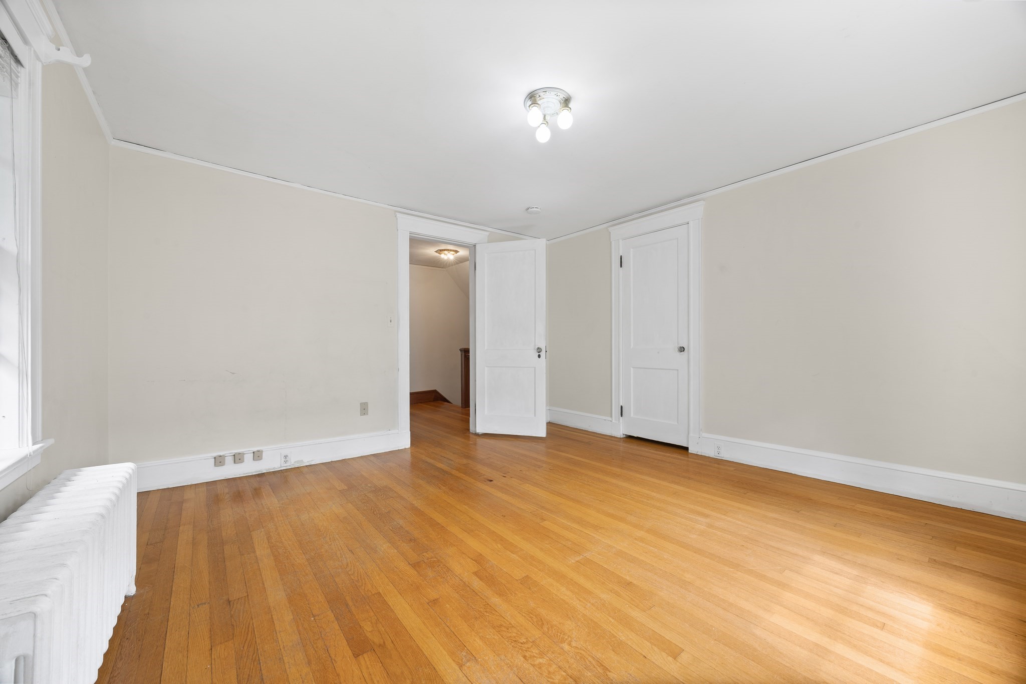 525 Lynn Fells Parkway Property Photo 26
