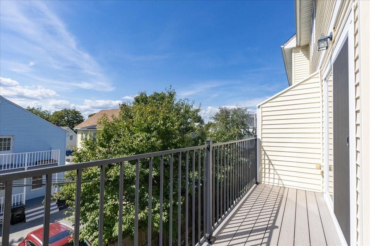 14-1/2 Roundy St # 4 Property Photo 13