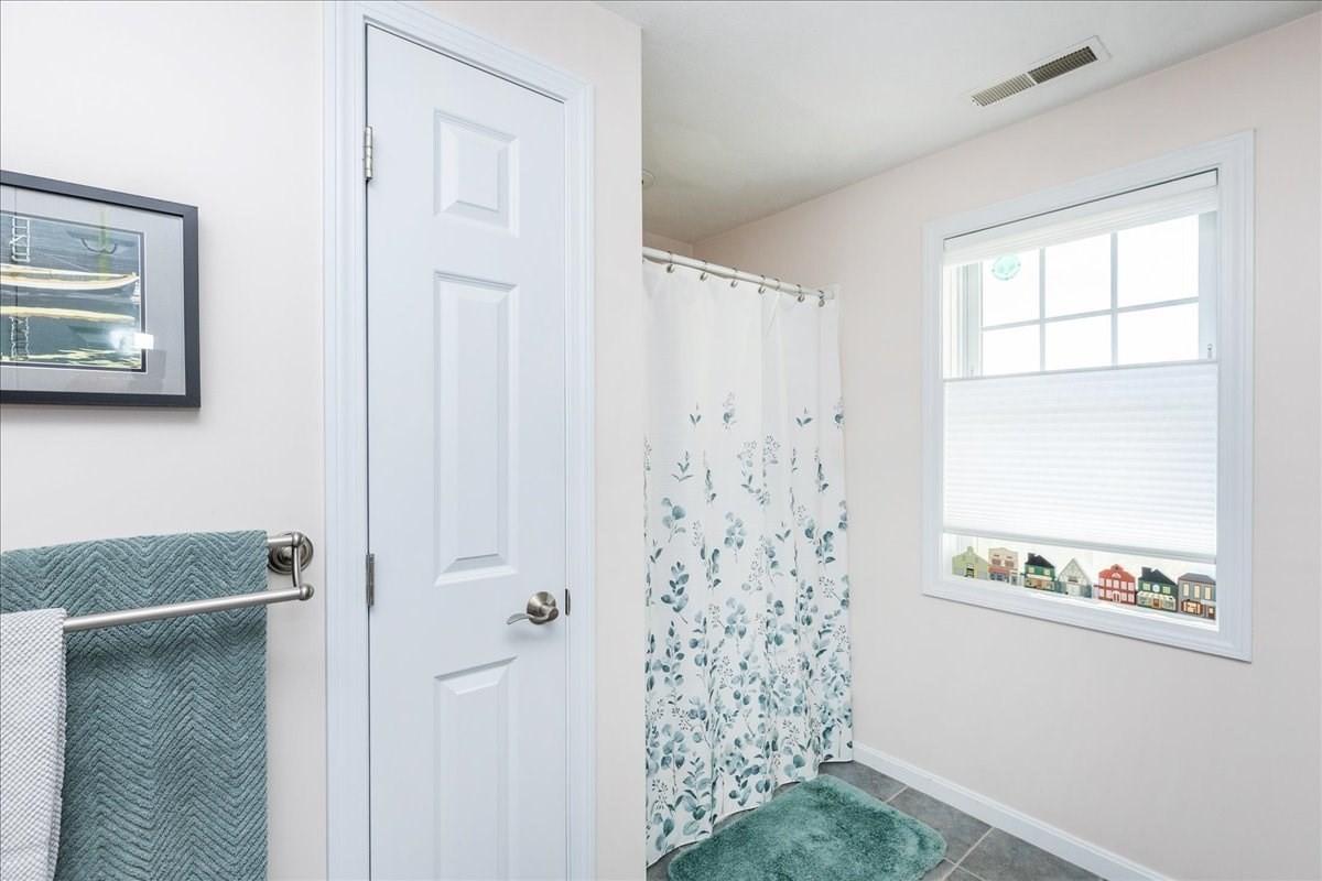 14-1/2 Roundy St # 4 Property Photo 29