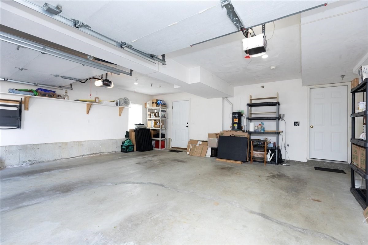 14-1/2 Roundy St # 4 Property Photo 36