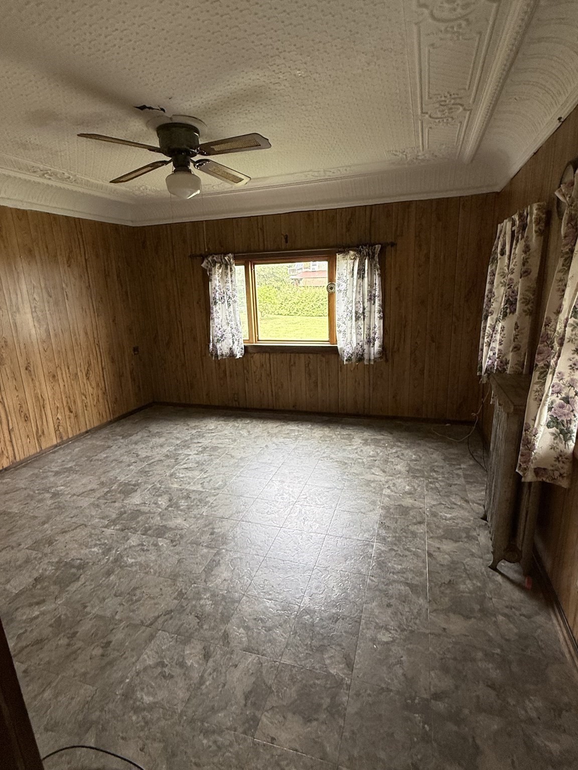 2 Gunn St Property Photo 10