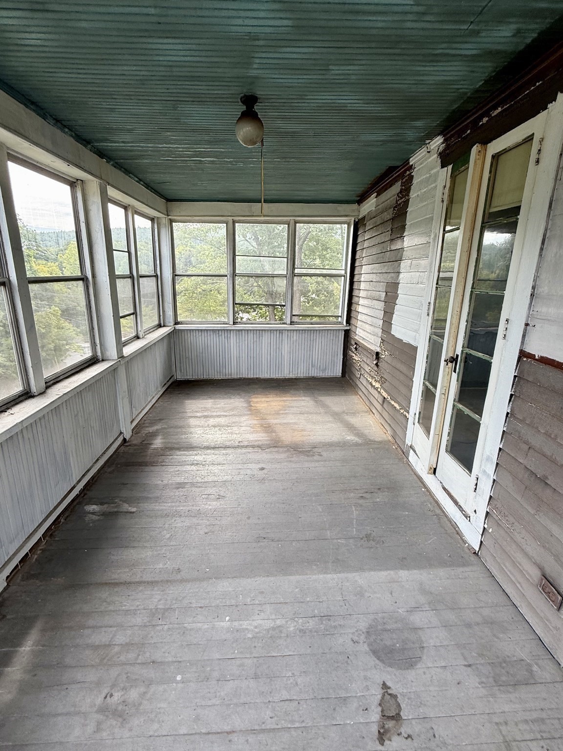 2 Gunn St Property Photo 23