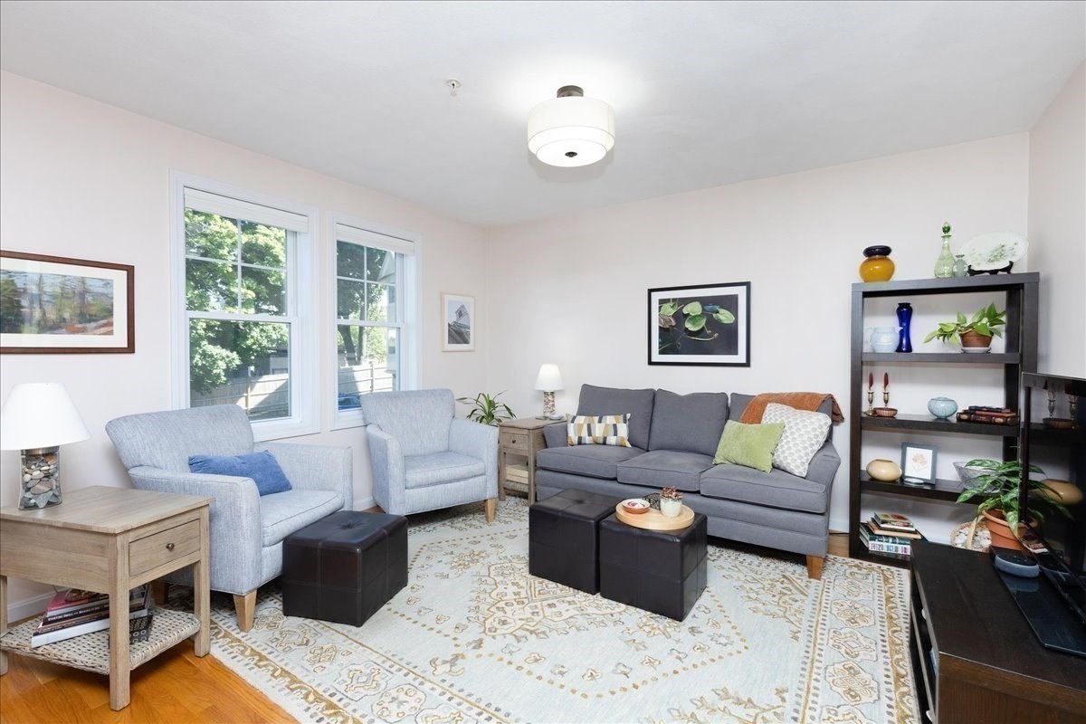 14-1/2 Roundy St # 4 Property Photo 4