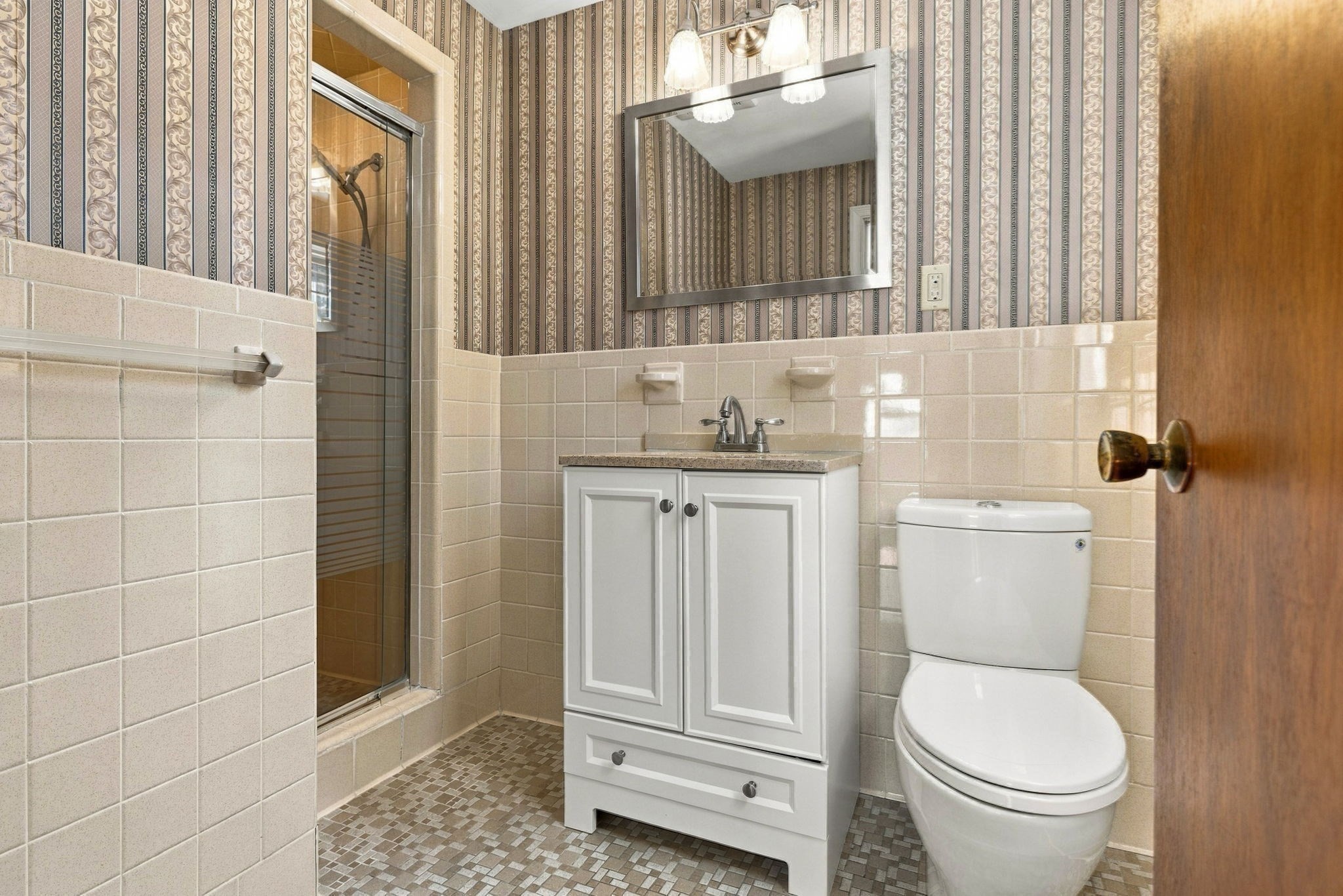 25 Lawndale Road Property Photo 16