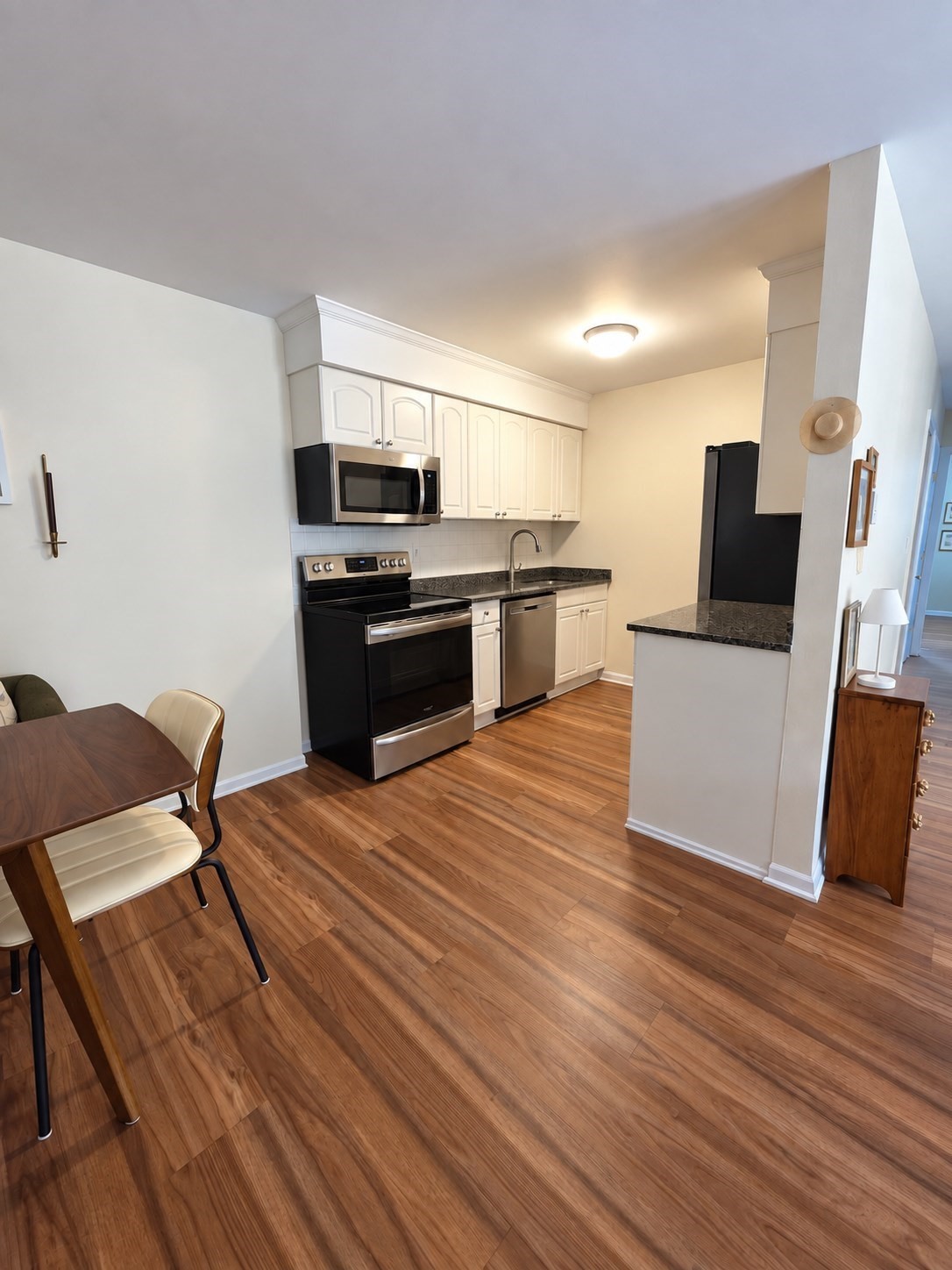 22 Dailey Street # G Property Photo 2