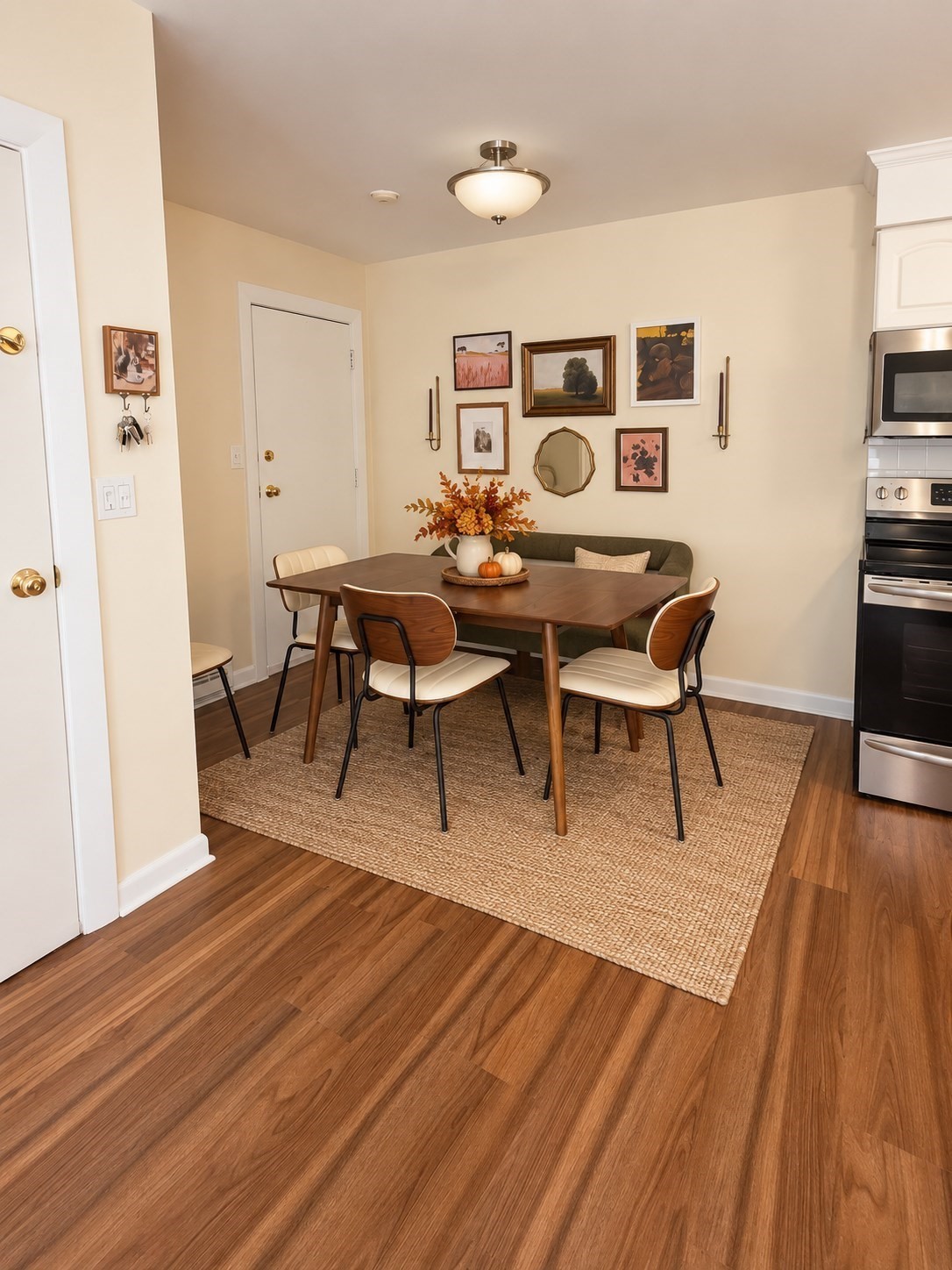 22 Dailey Street # G Property Photo 3