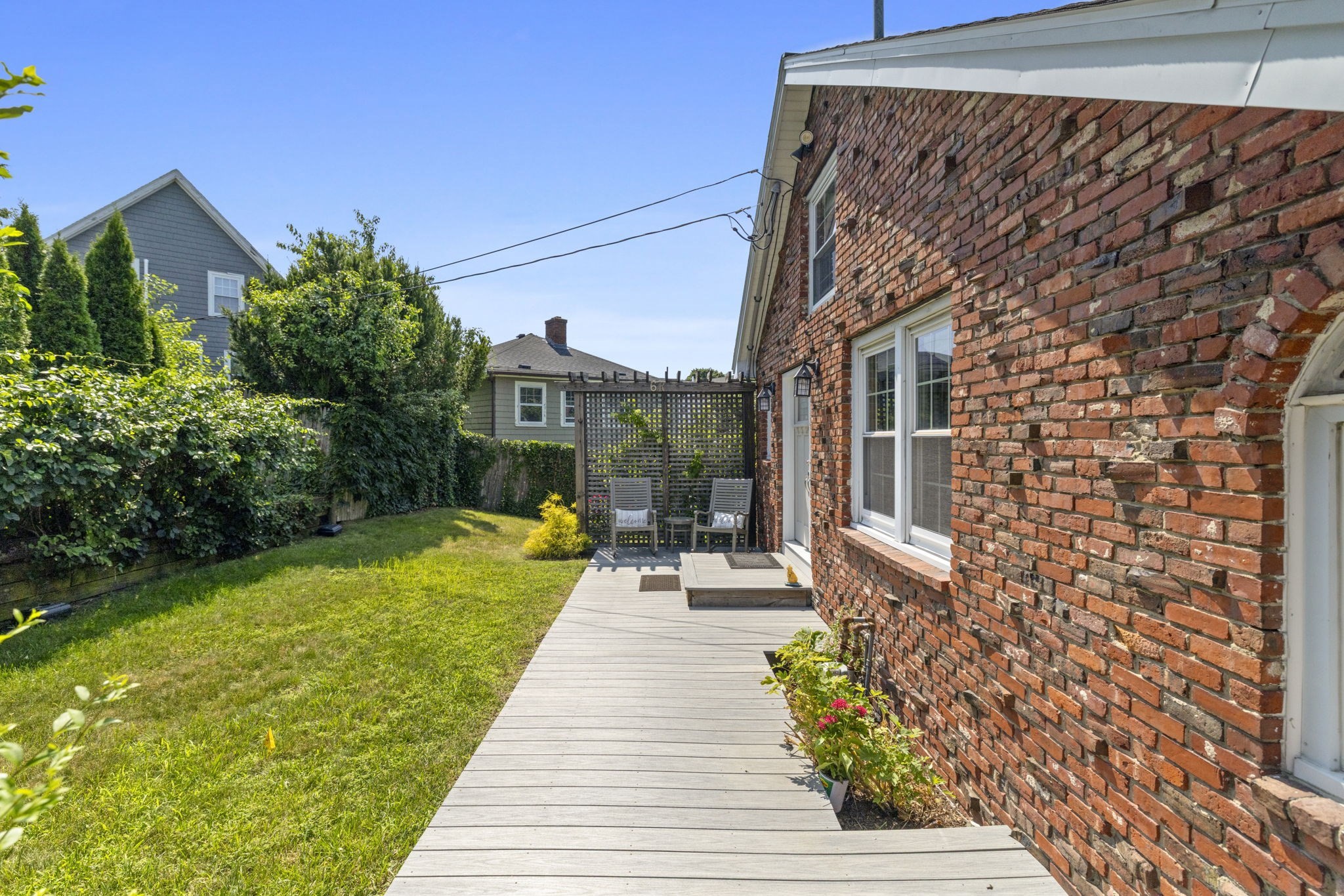 6r Fairview Ave Property Photo 32