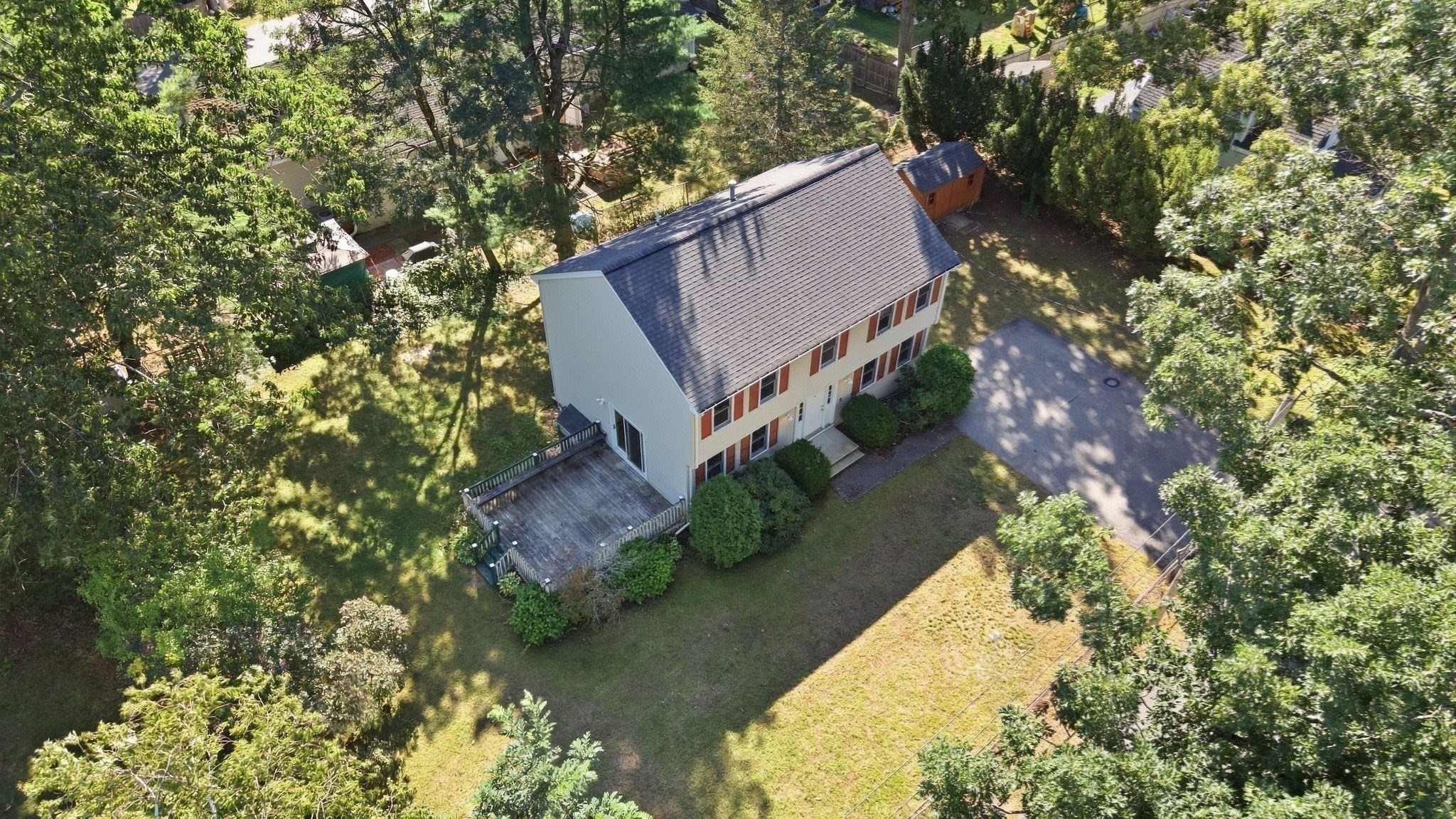 49 School St Property Photo 15