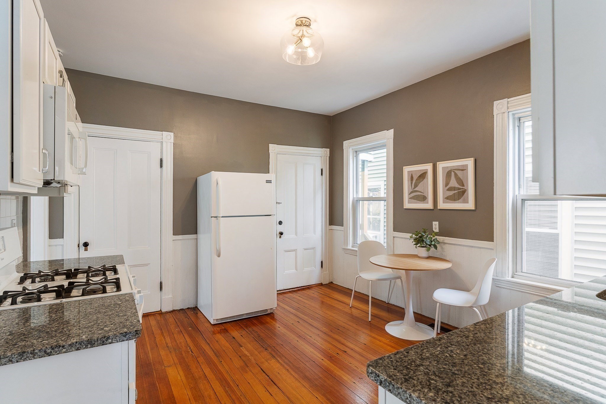 14 Henry St # 14 Property Photo 6