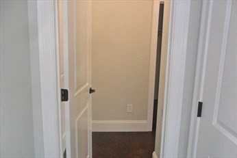 87 East Main Street # 87 Property Photo 16