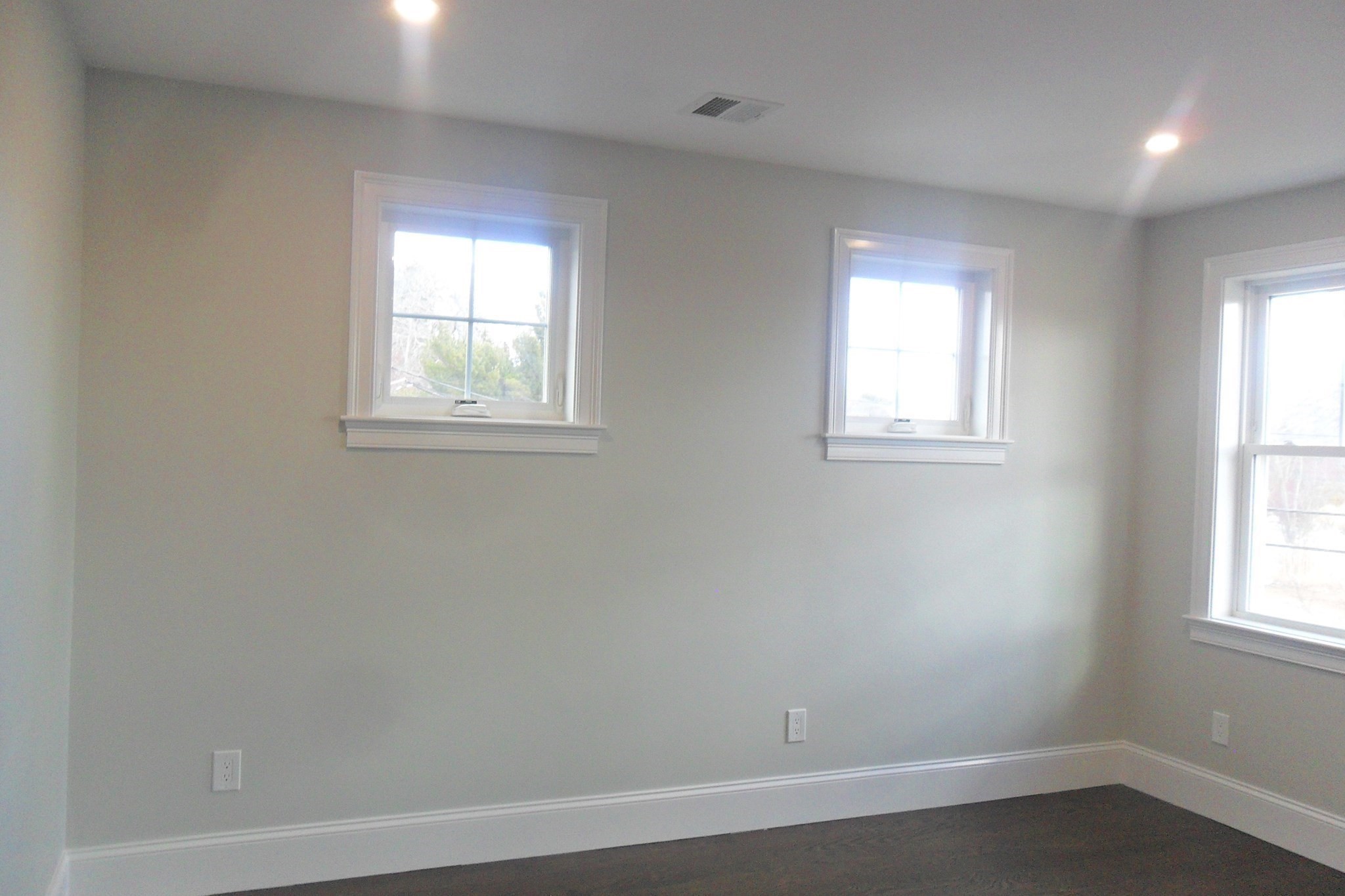 87 East Main Street # 87 Property Photo 25