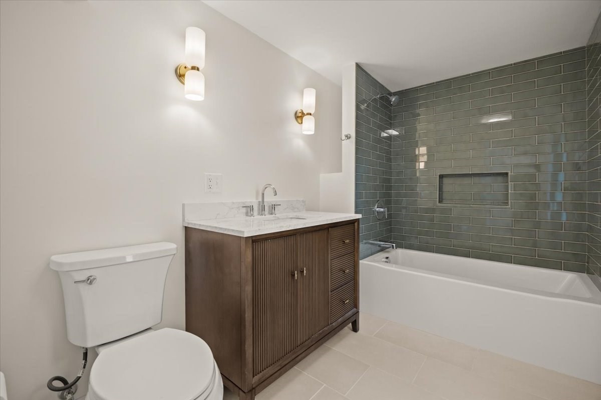 75 Ottawa St Property Photo 19