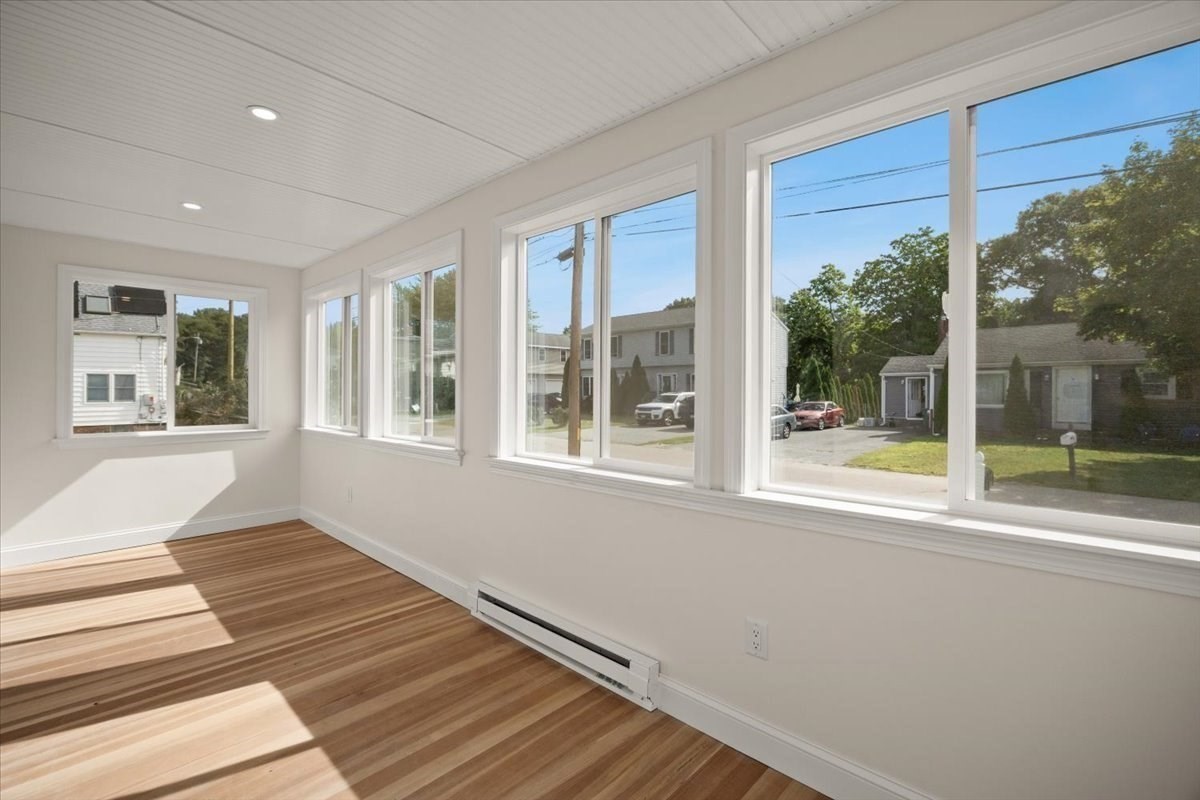75 Ottawa St Property Photo 24