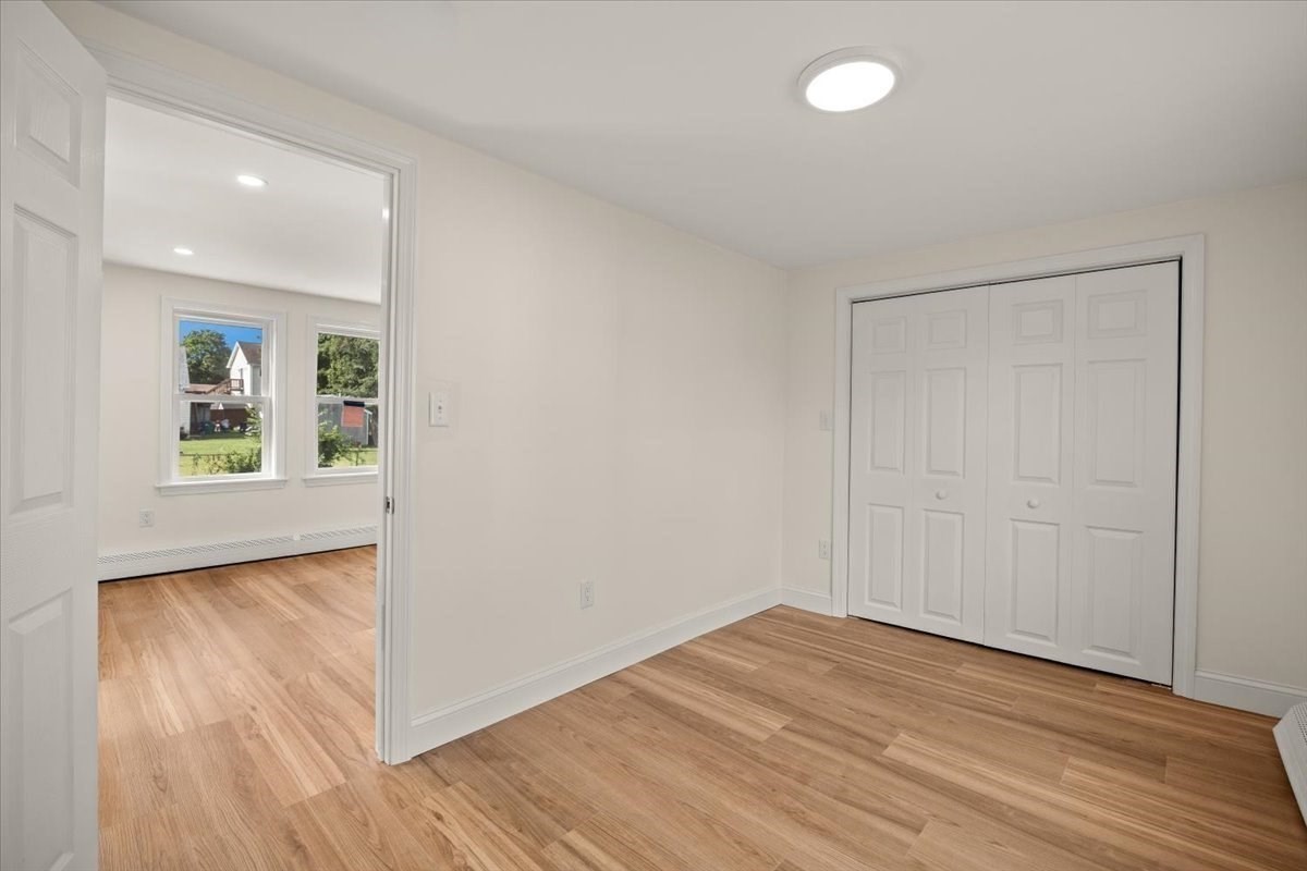 75 Ottawa St Property Photo 27