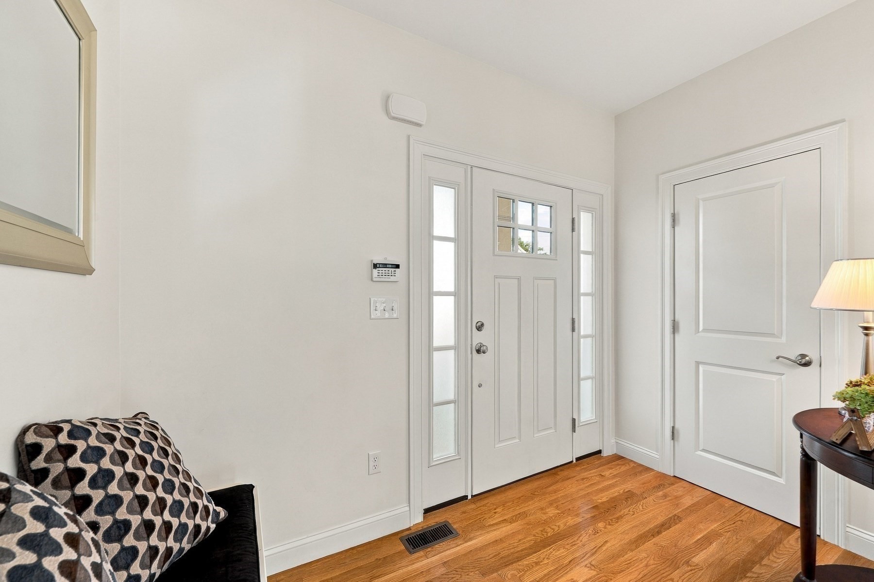 14 Morton Hill Ave Property Photo 9