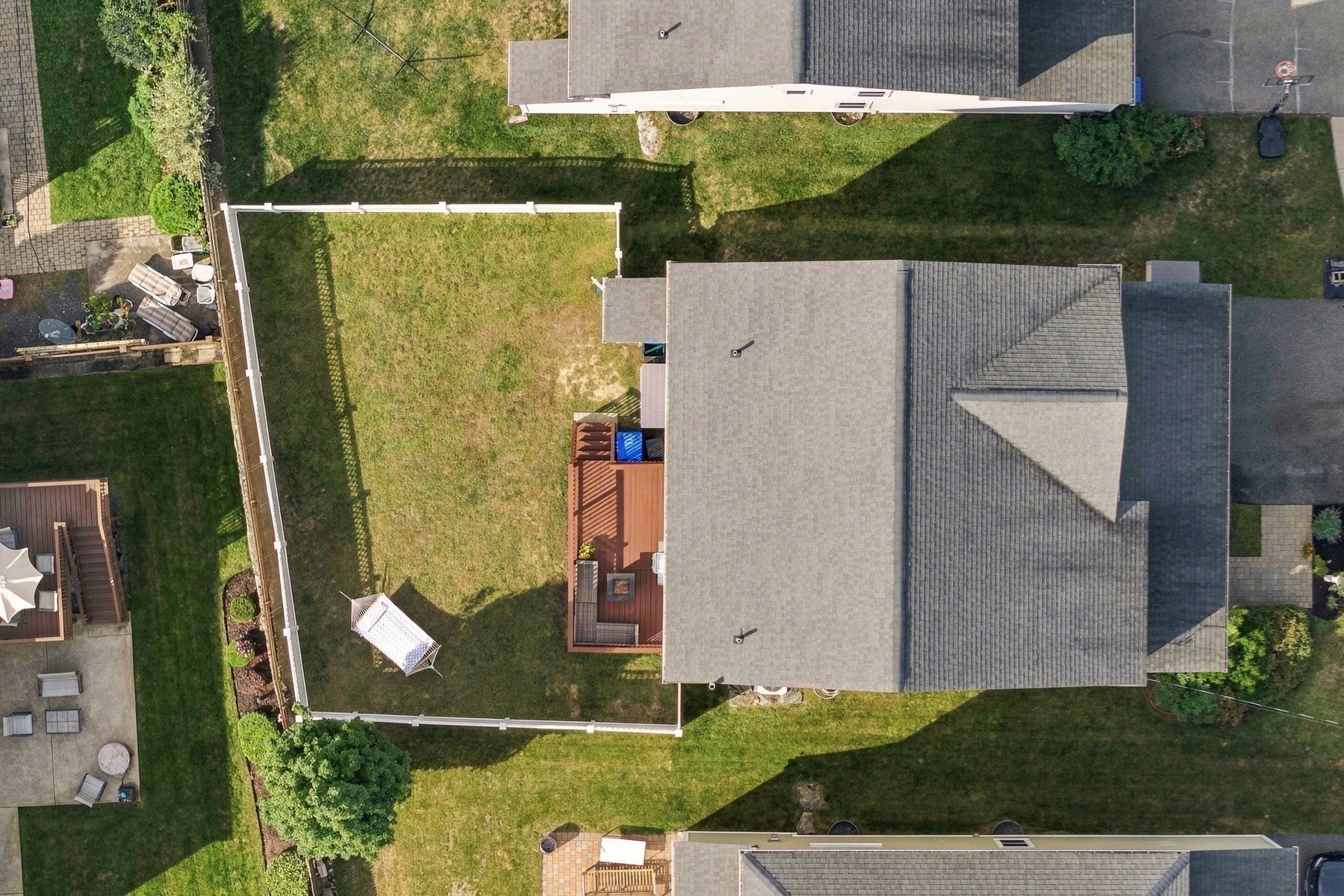 14 Morton Hill Ave Property Photo 39