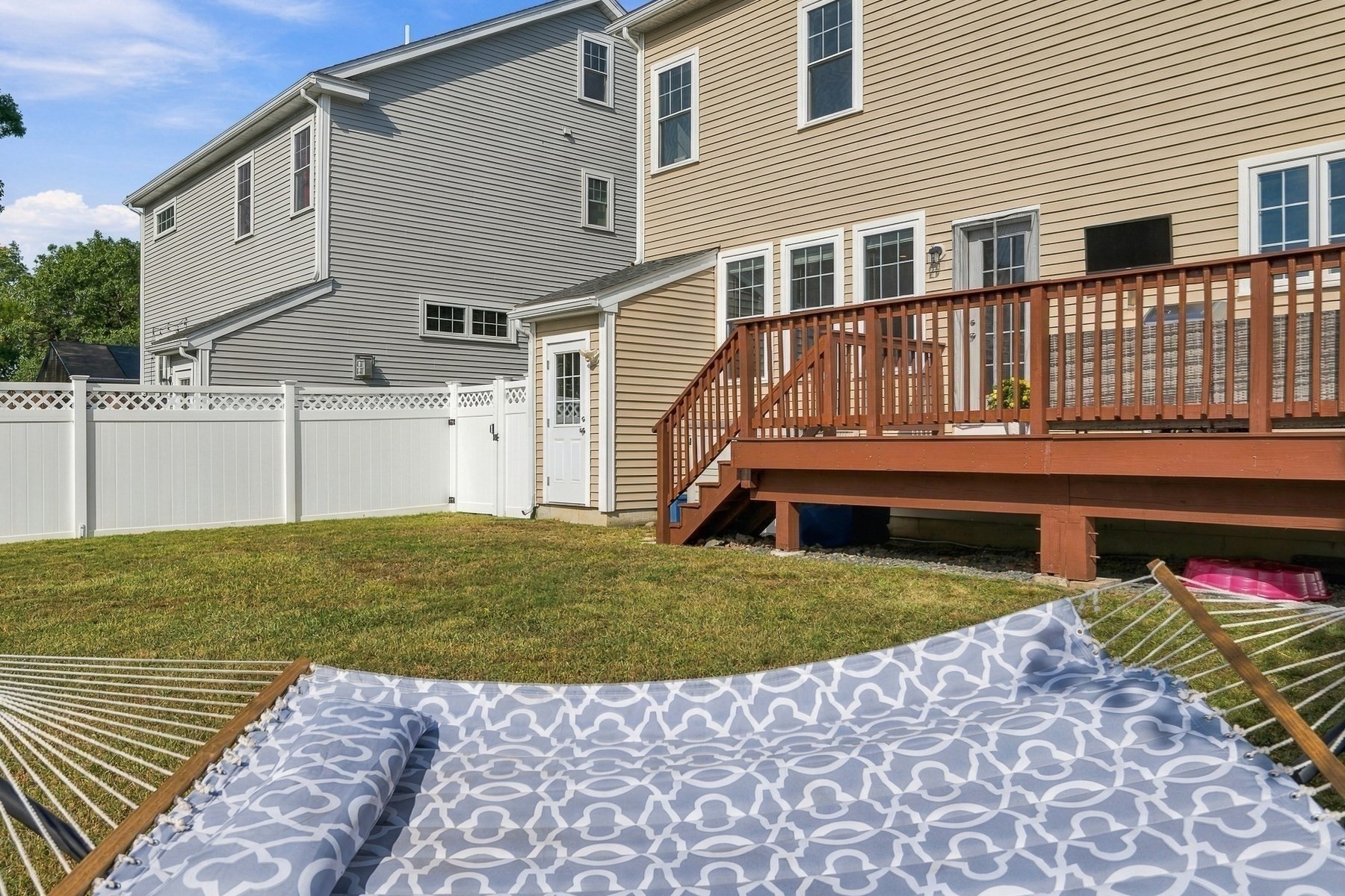 14 Morton Hill Ave Property Photo 40