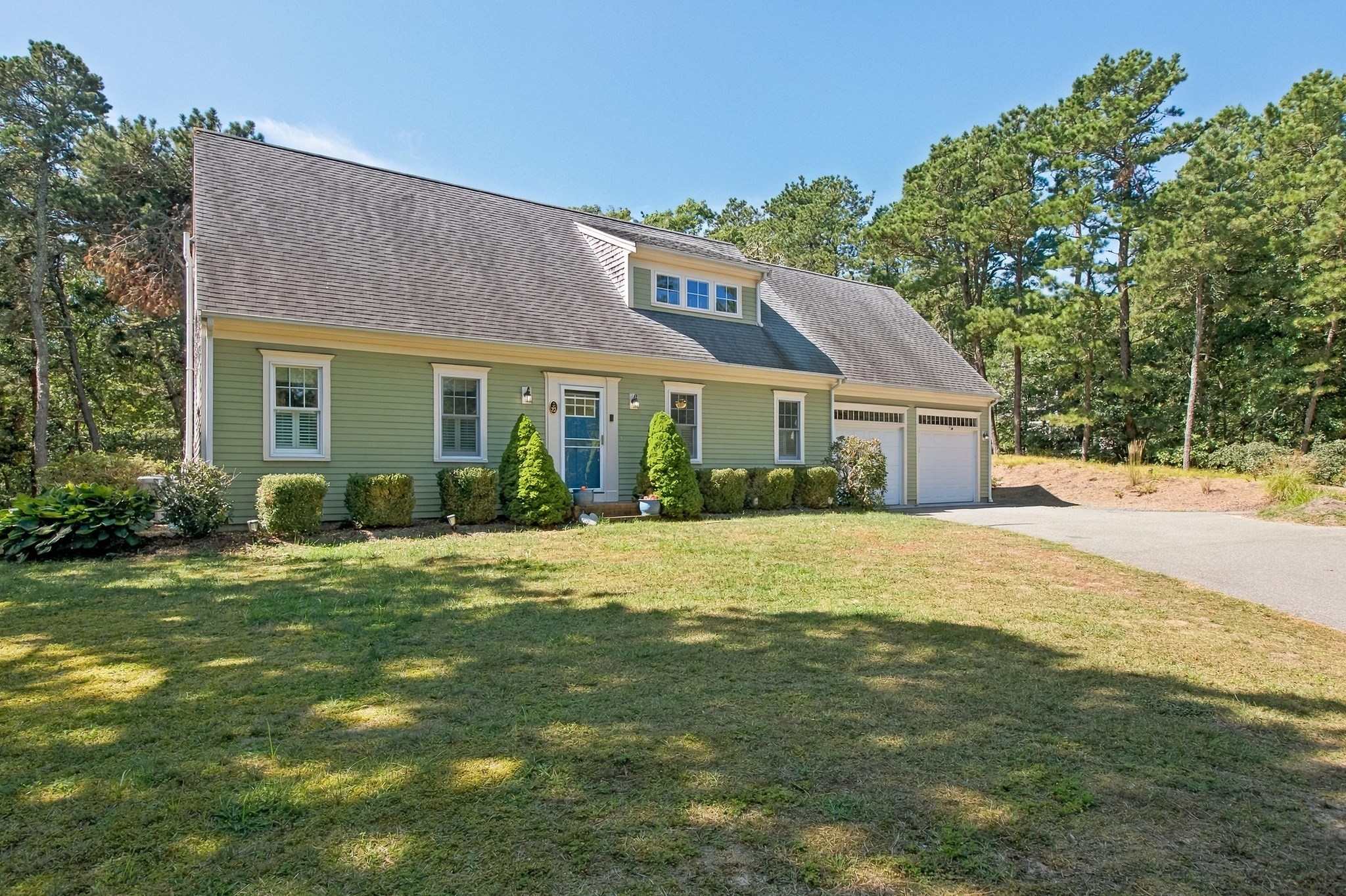 22 Cannon Hill Dr Property Photo 2