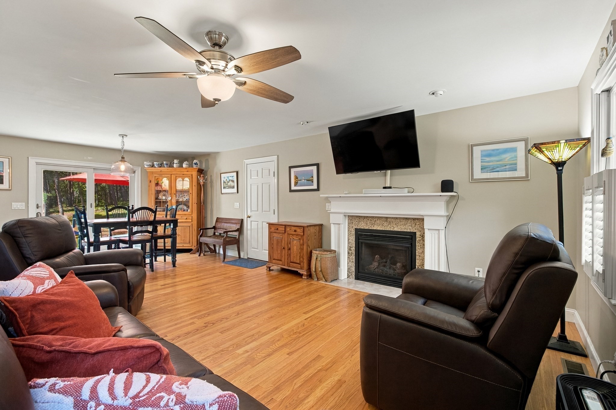 22 Cannon Hill Dr Property Photo 6
