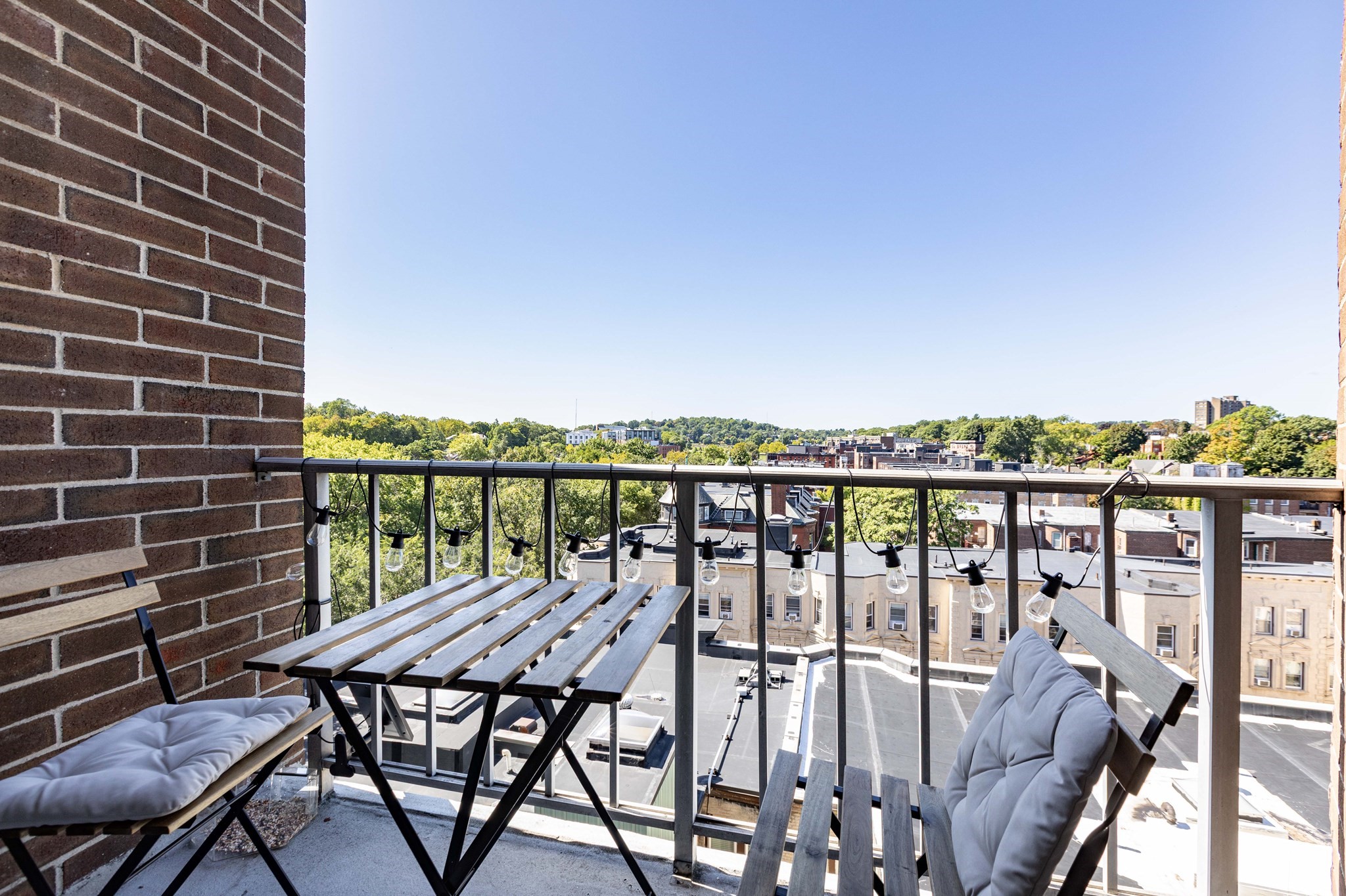1856 Beacon Street Property Photo 18