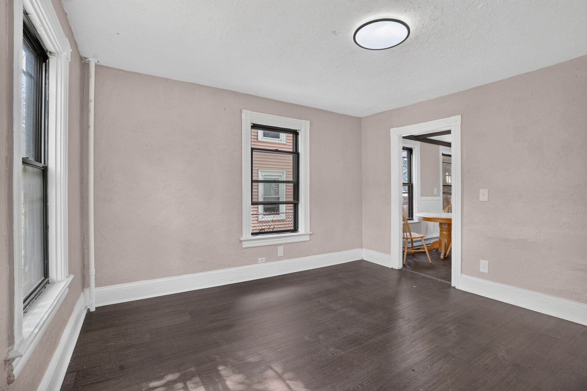 30 Pearl St Property Photo 1