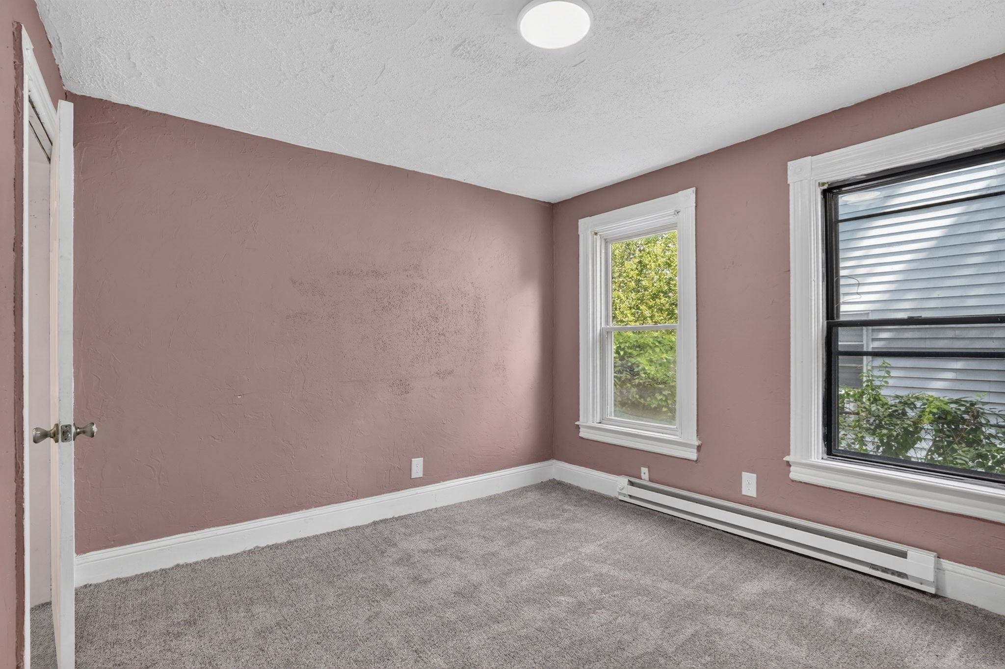 30 Pearl St Property Photo 3