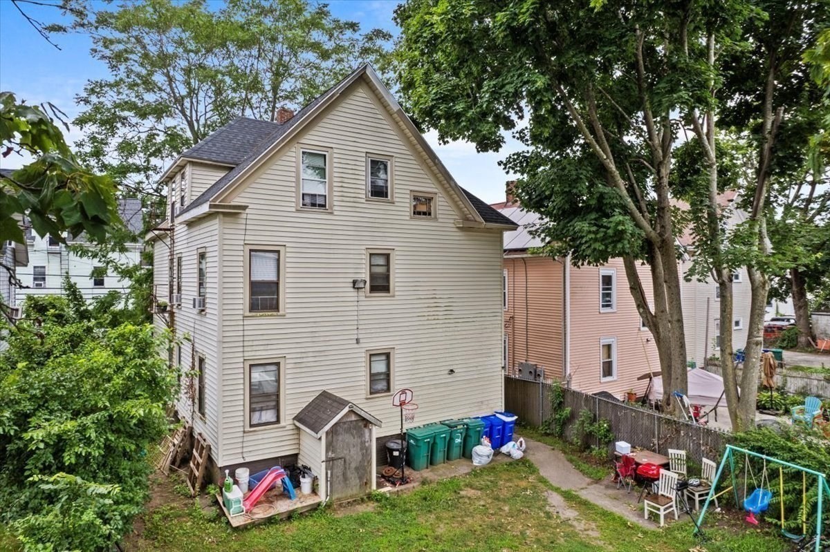 30 Pearl St Property Photo 41
