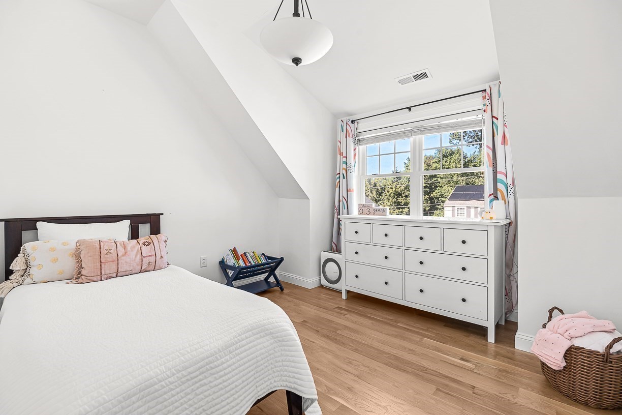 11 Bonad Road Property Photo 31
