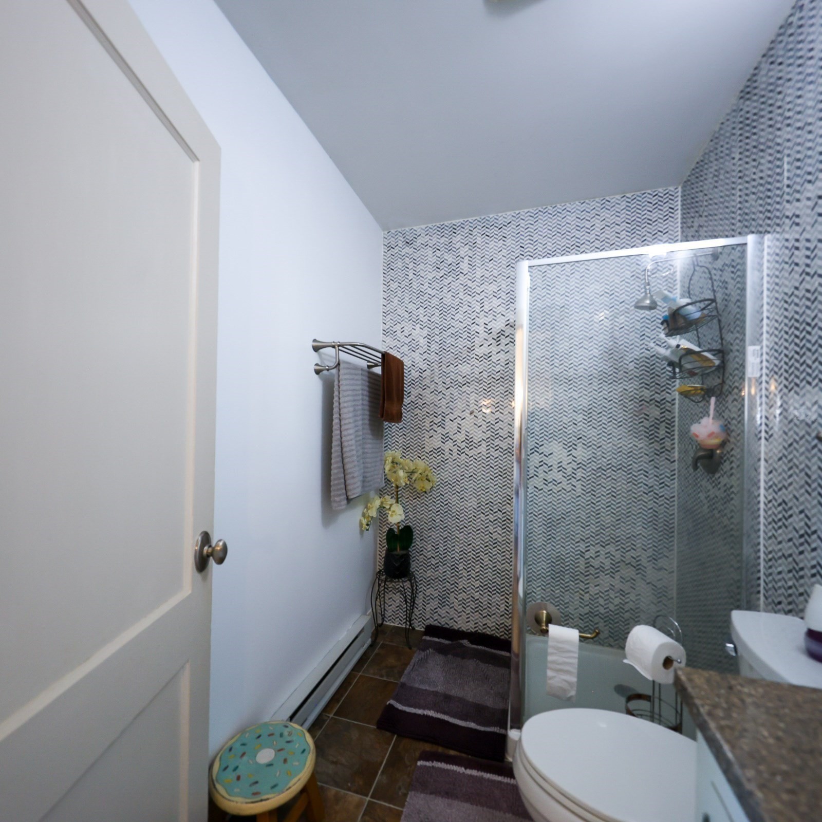 374 Pine St Property Photo 11