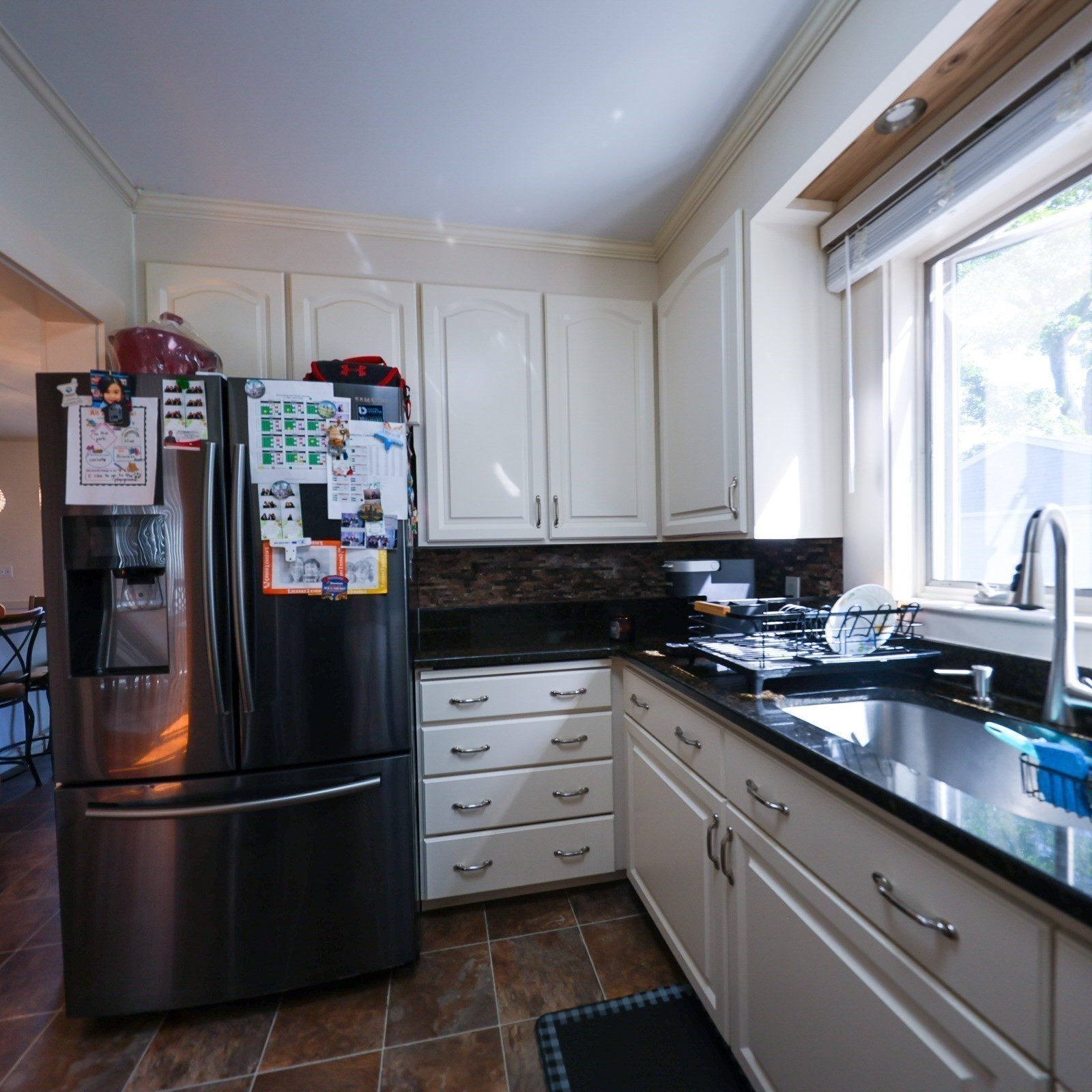 374 Pine St Property Photo 15