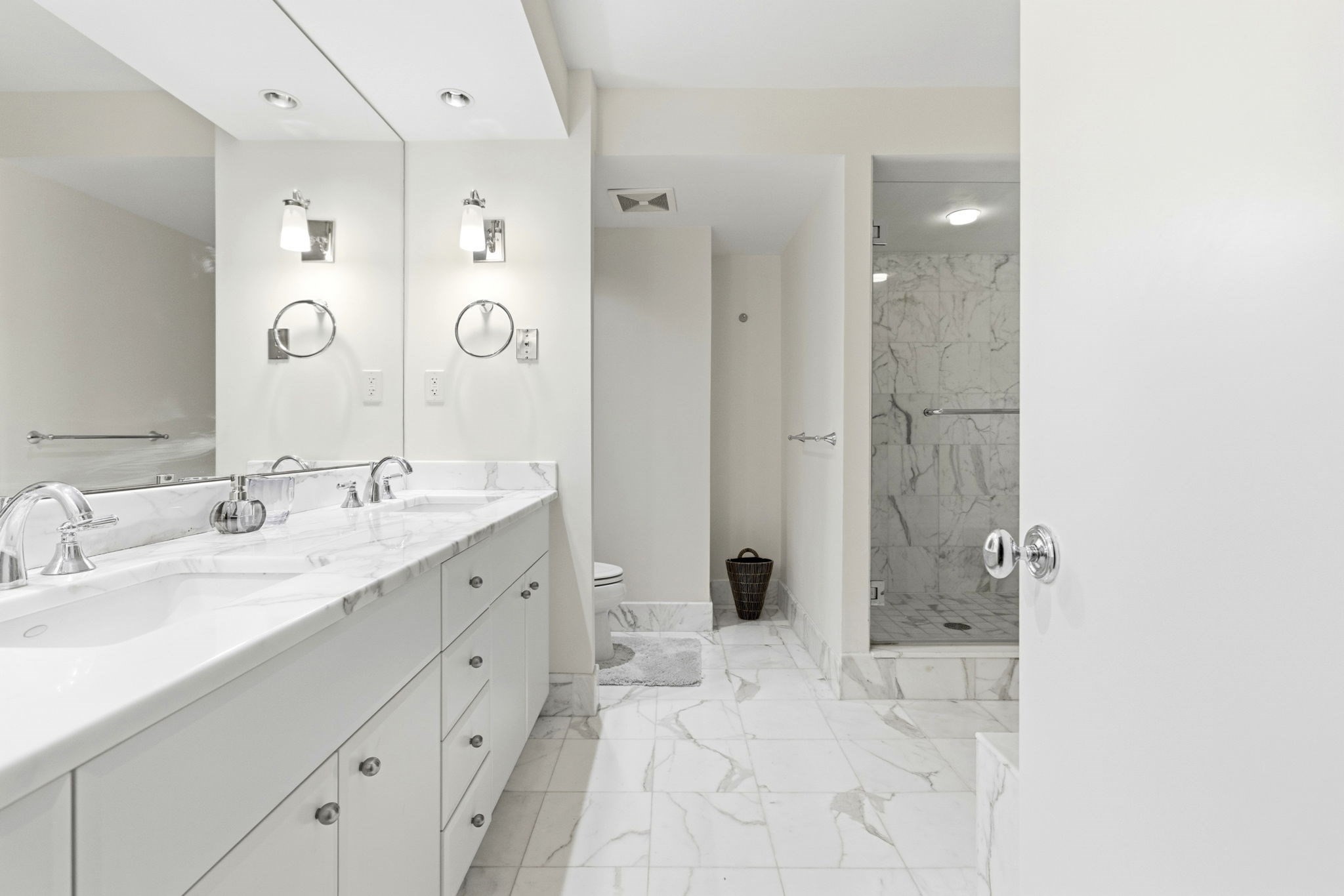 165 Tremont St # 301 Property Photo 16