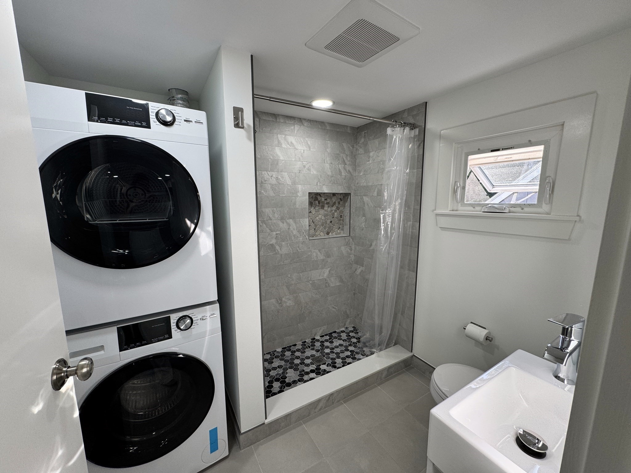 60 Story # A Property Photo 5