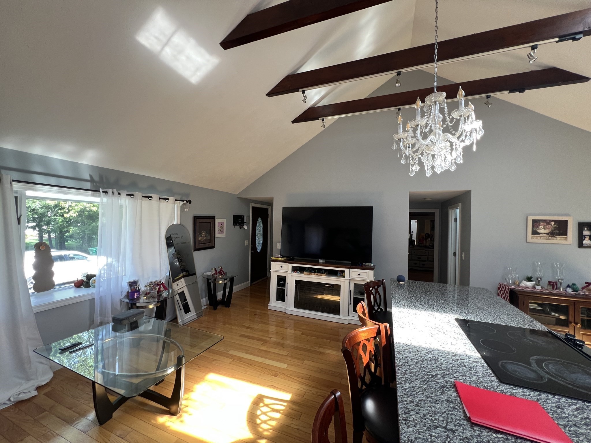 3 Macintosh Ln Property Photo 14