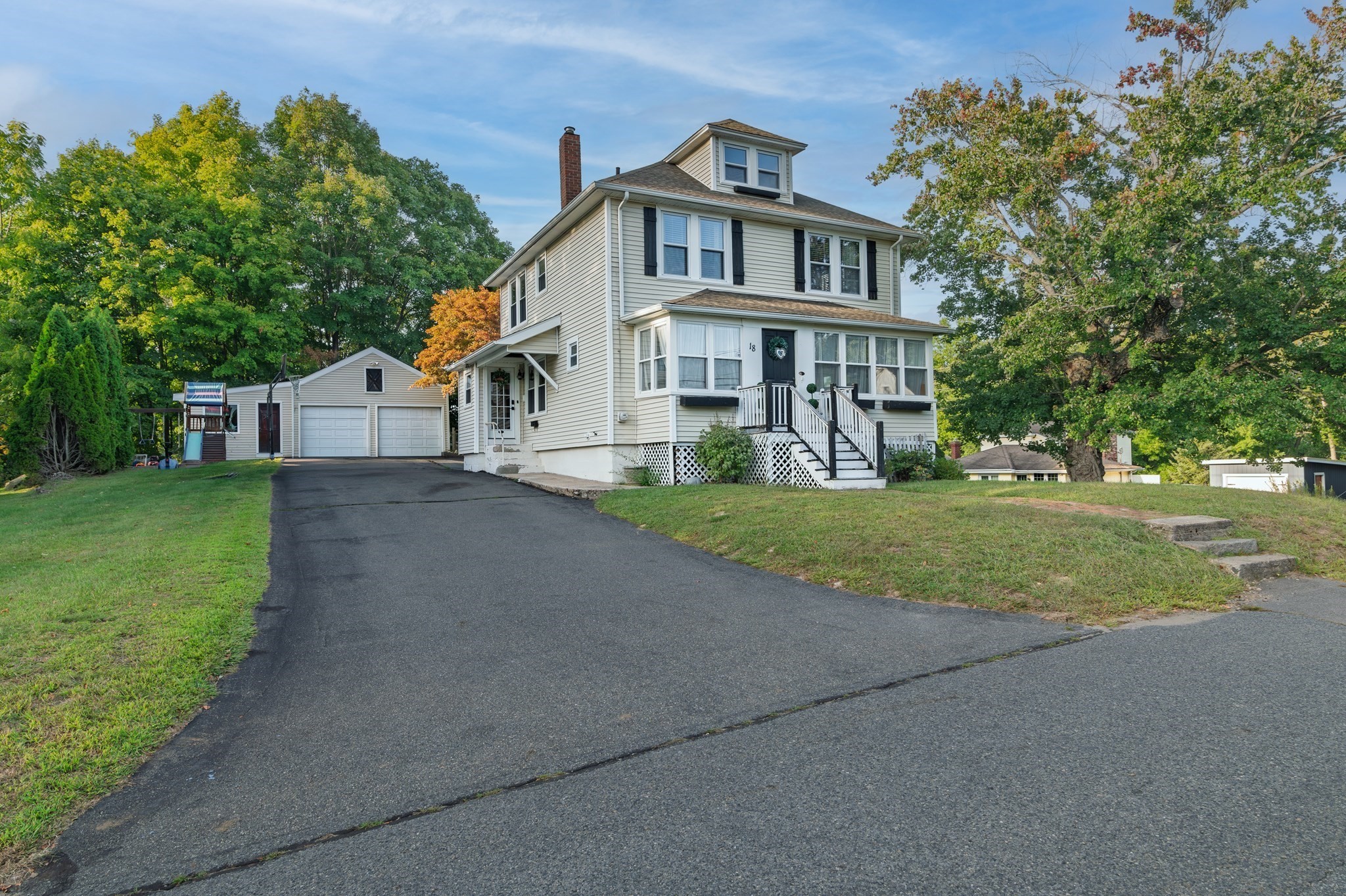 18 Vine Property Photo 2