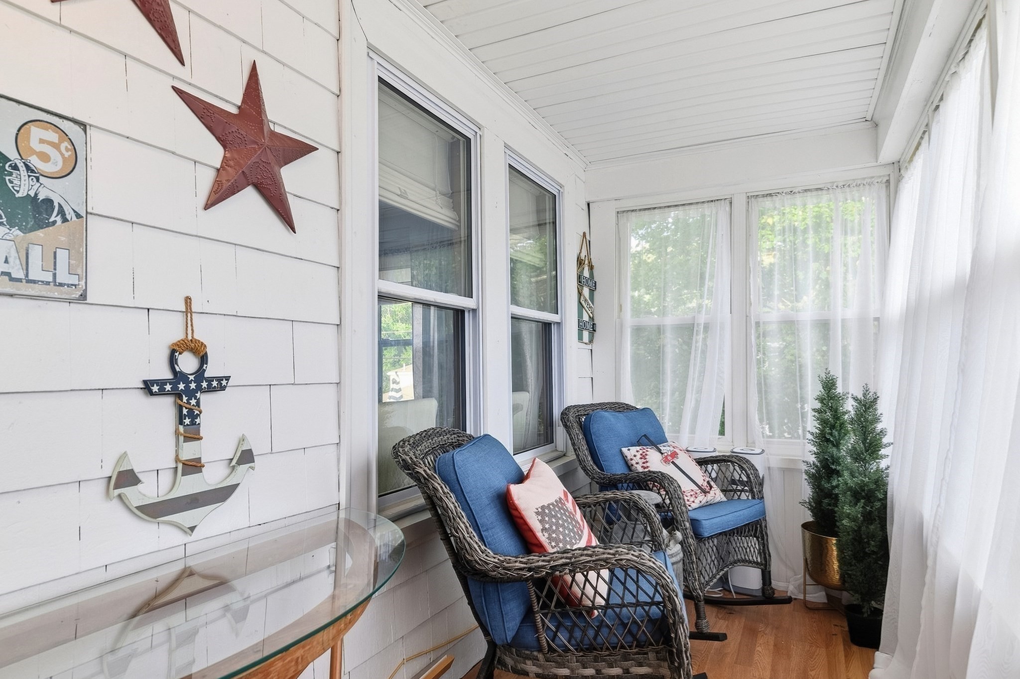18 Vine Property Photo 18