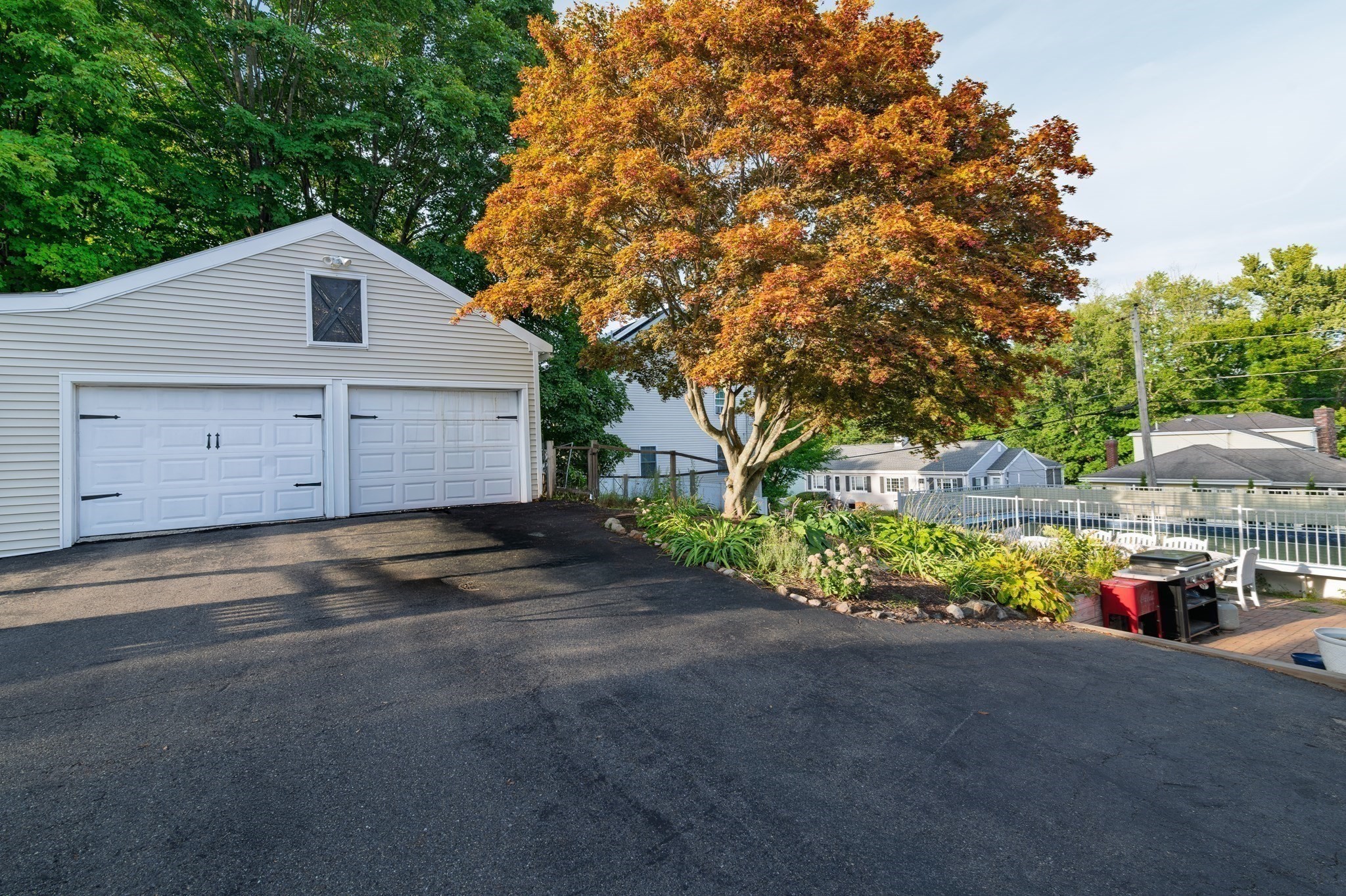 18 Vine Property Photo 28