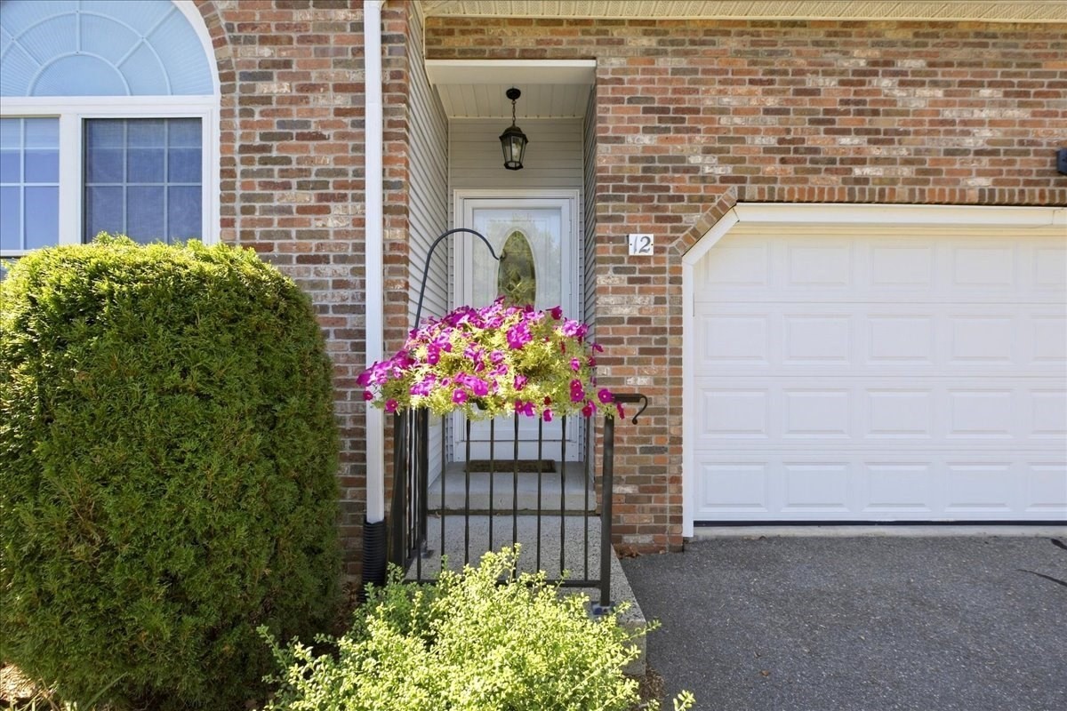 12 Wynnfield Cir # 12 Property Photo 3