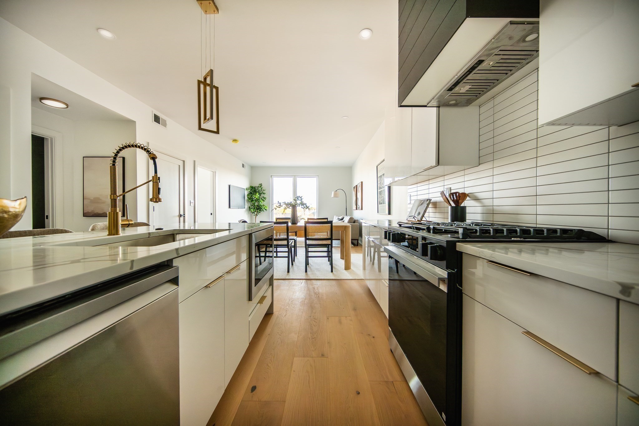 66 Mcgrath # 203 Property Photo 1