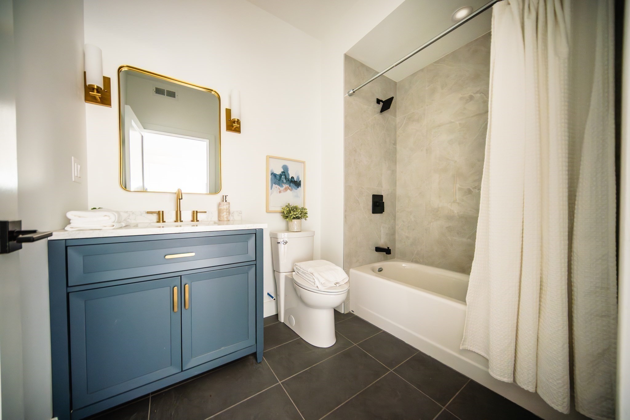 66 Mcgrath # 203 Property Photo 10