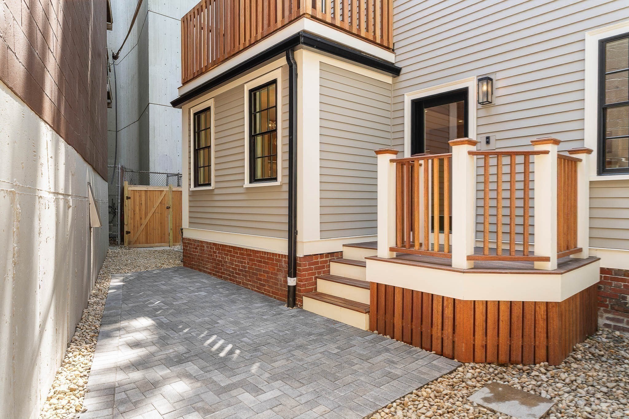 9b Mt. Auburn Street # B Property Photo 12
