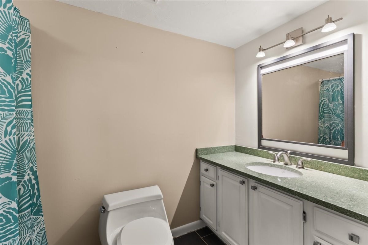 116 Tall Oaks Drive # A Property Photo 9